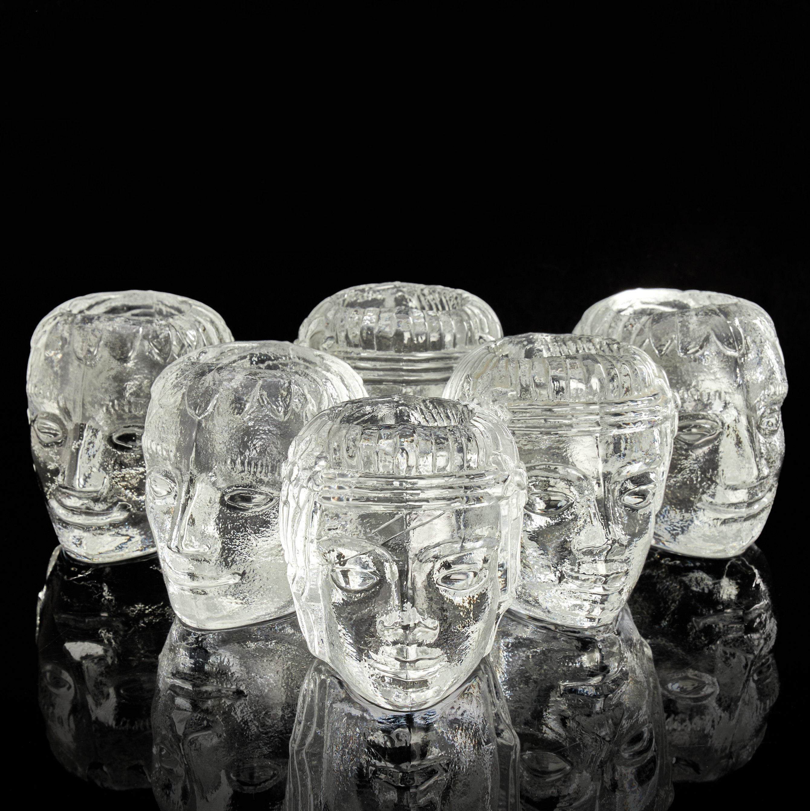 BERTIL VALLIEN. Ljuslyktor, 6 st, "Ljushuvud" Kosta Boda.