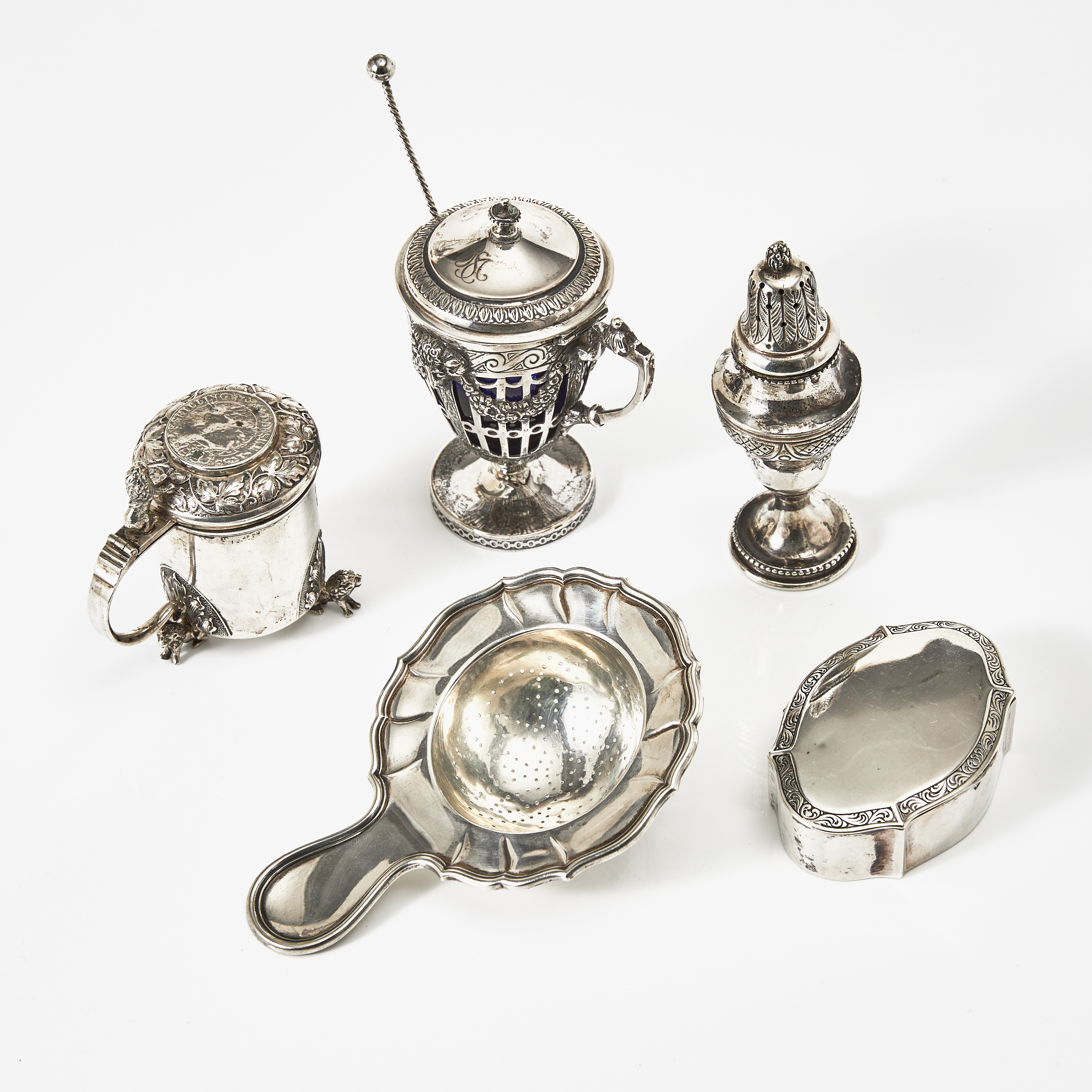 SENAPSKANNOR, 2 st, KRYDDKAR, TESIL, ASK med lock, silver och silver 800, 1900-tal.