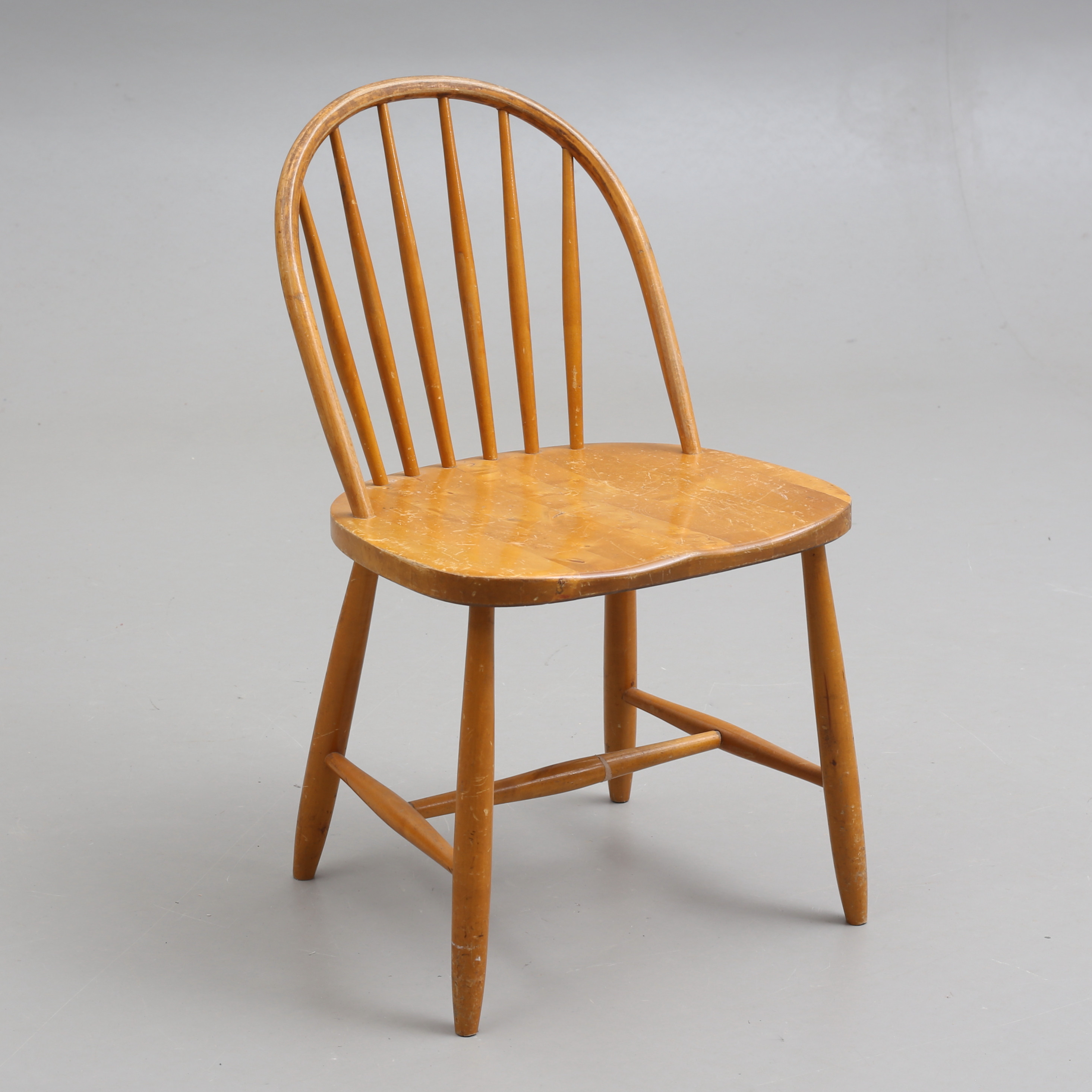 GUSTAF AXEL BERG. Pinnstol, Nässjö Stolsfabrik, omkring 1900-talets mitt.