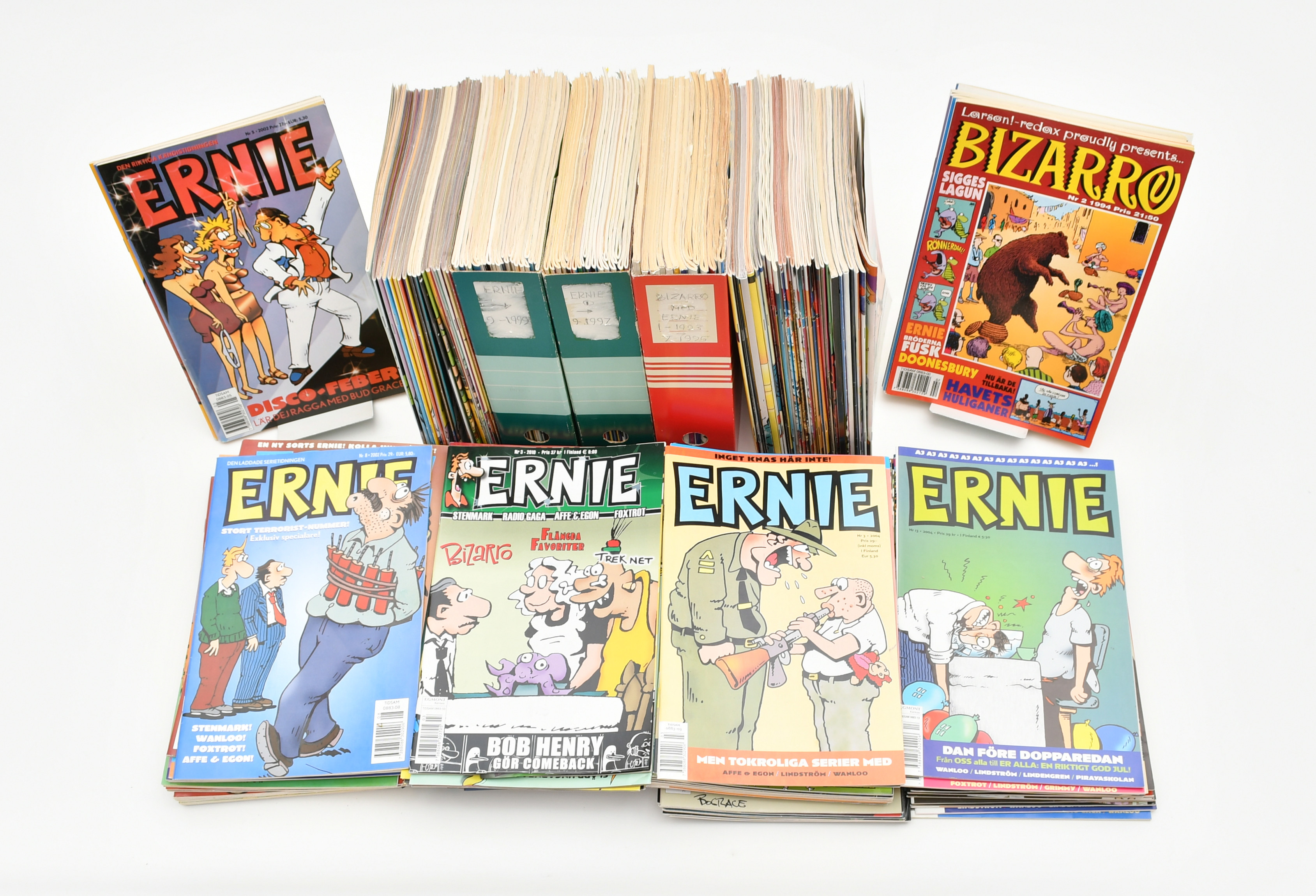 Serie tidningarna Ernie & Bizarro. Ca 180 volymer.