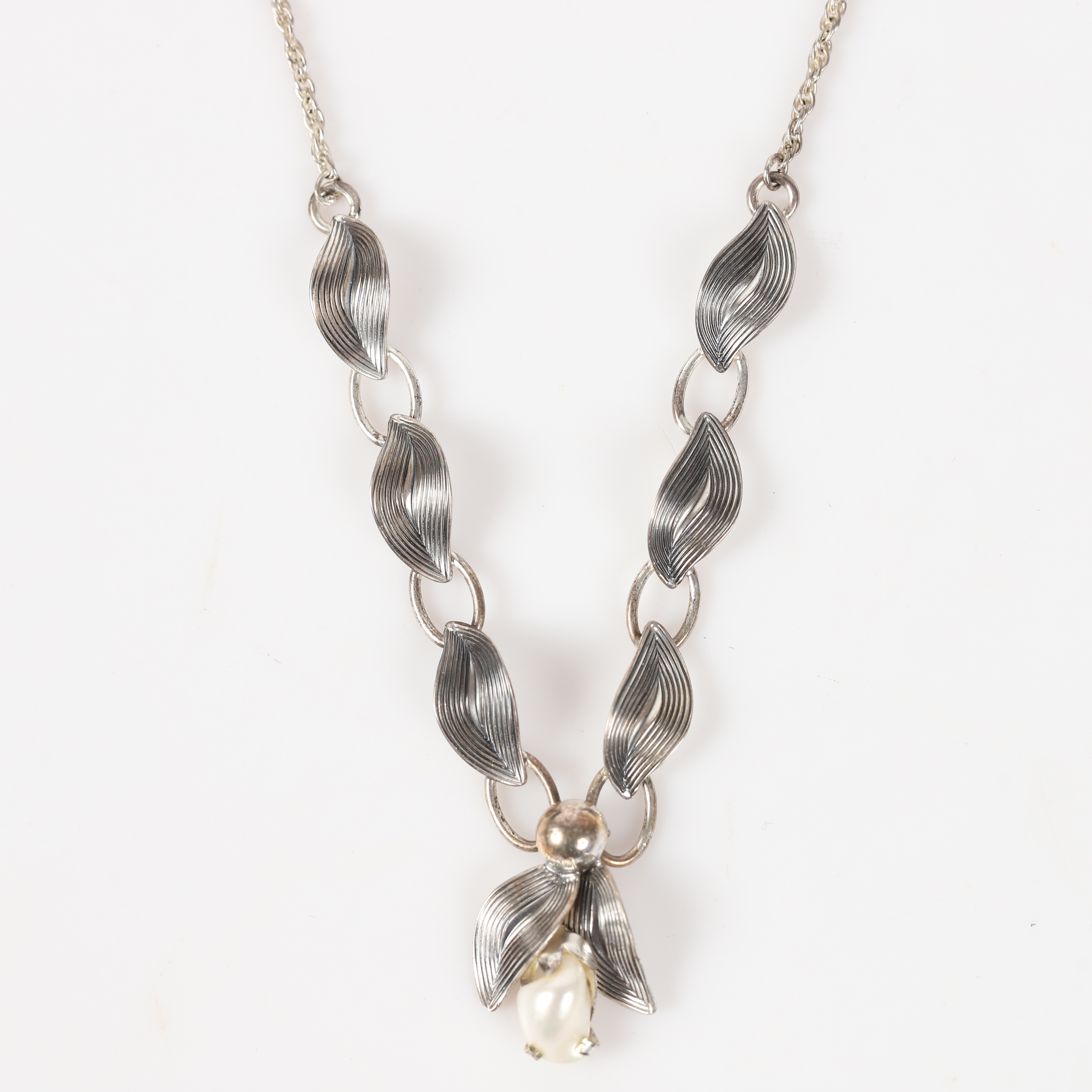 THEODOR KLOTZ. Collier, silver, Teka, Tyskland, 1900-tal.