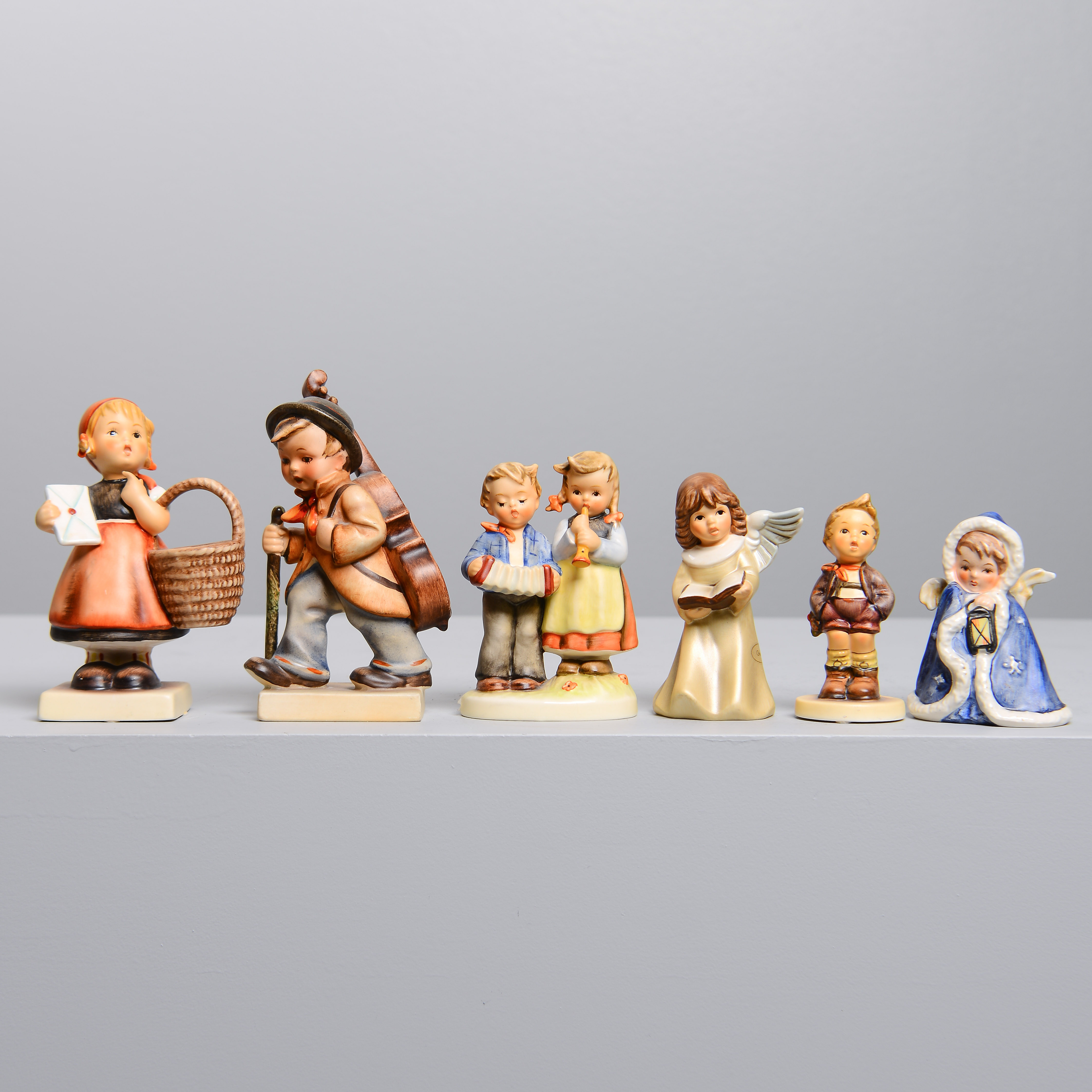 FIGURINER, 6 st, Goebel, Tyskland, 1900-talets andra del.