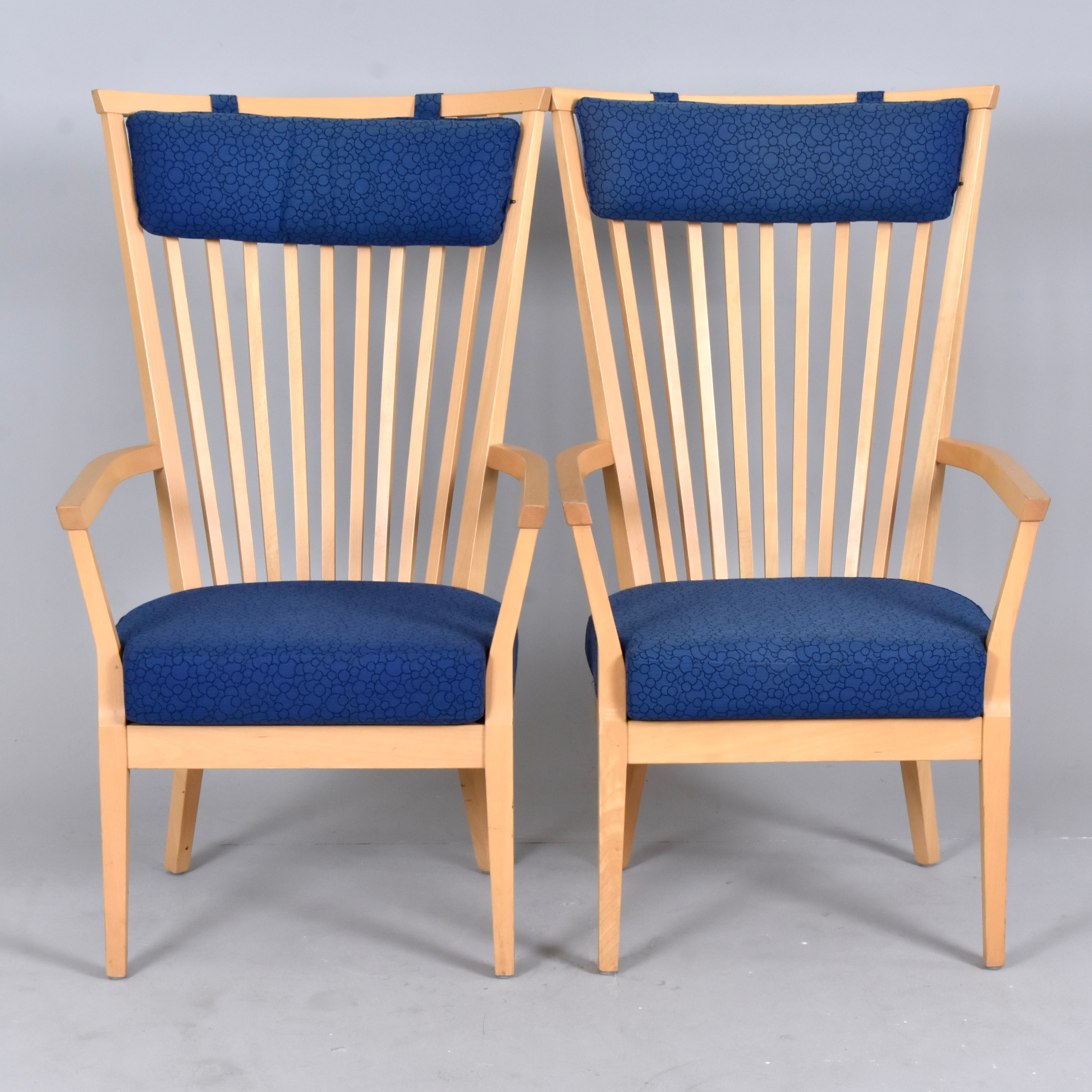 BO ARMSTRONG. Fåtöljer ett par "Mint" Björk, Albin i Hyssna, 2000-tal.