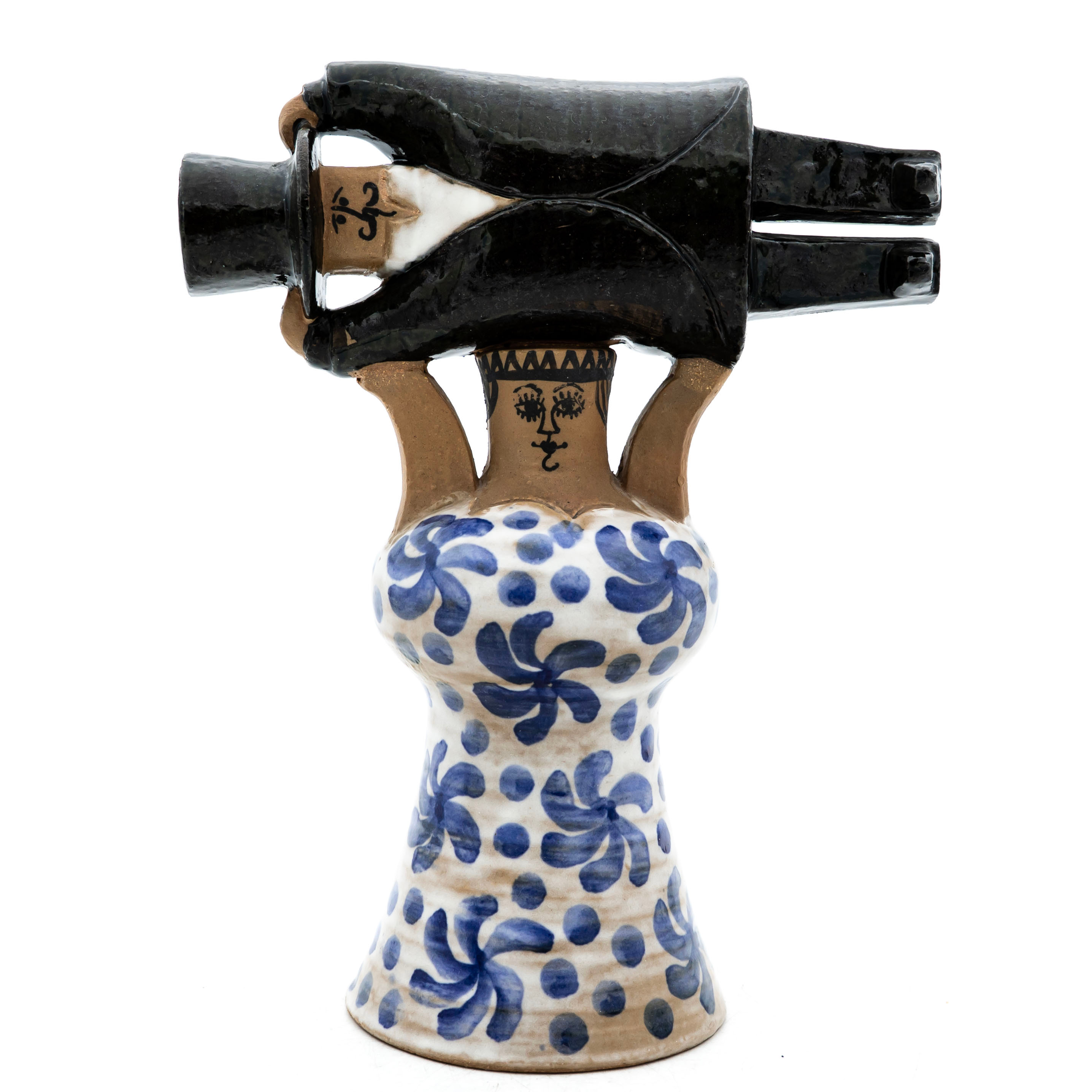 LISA LARSON. "Samhällsdebatten", skulptur, stengods, Gustavsberg.