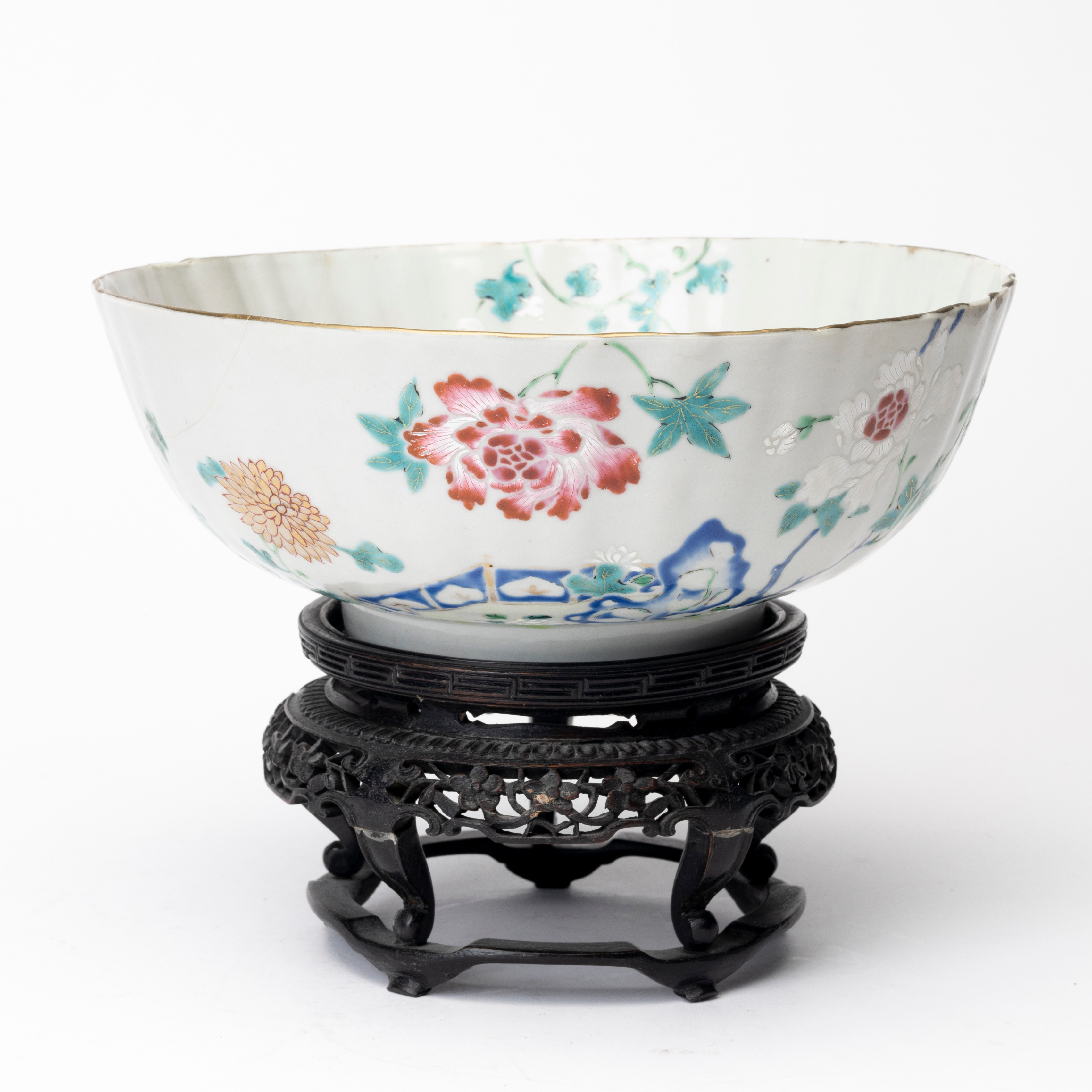 SKÅL, Porslin, Kina, Qianlong (1736-1795).