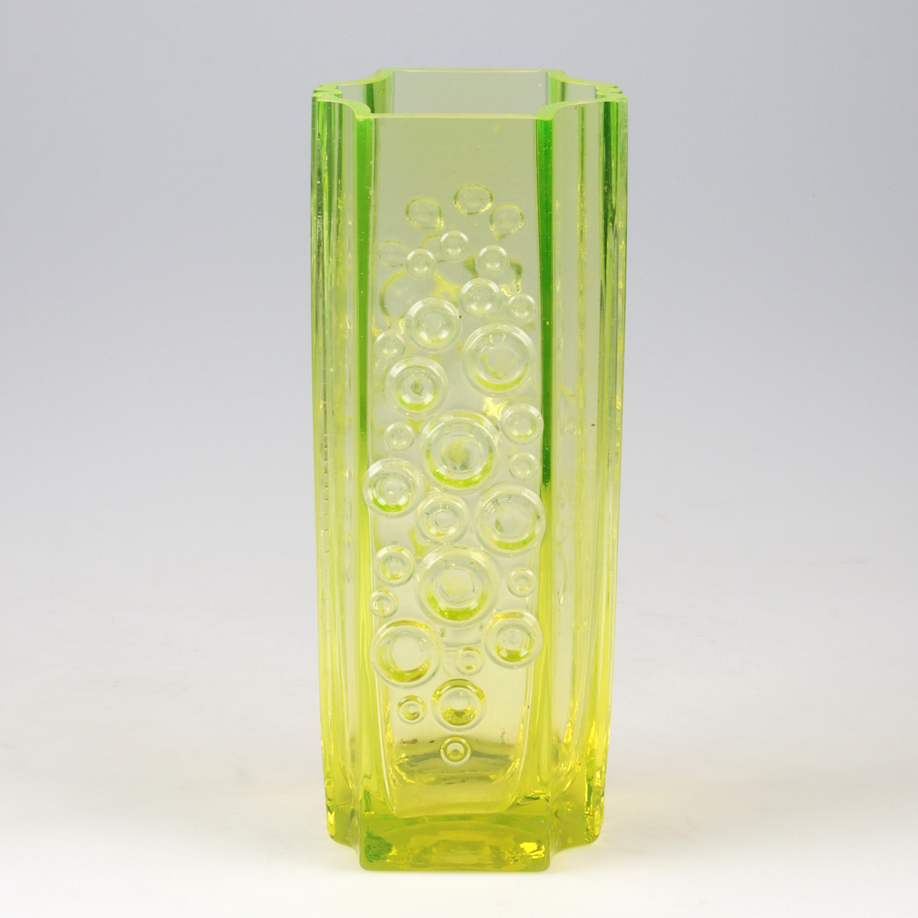 TAMARA ALADIN. Vas, glas, "Presto" Riihimäen Lasi, Finland, 1900-tal.