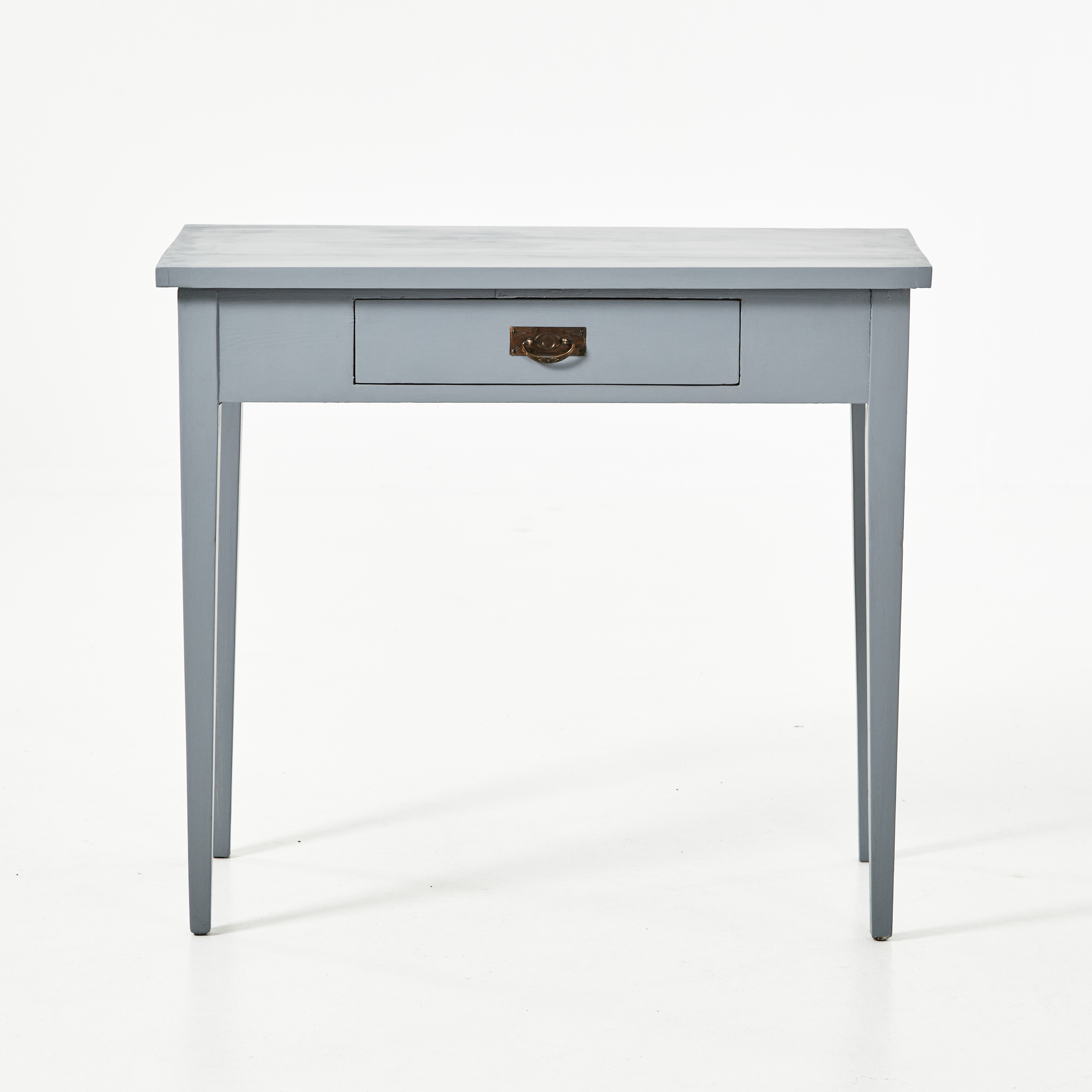 SKRIVBORD med STOL, 1900-talets början, en låda i sargen.