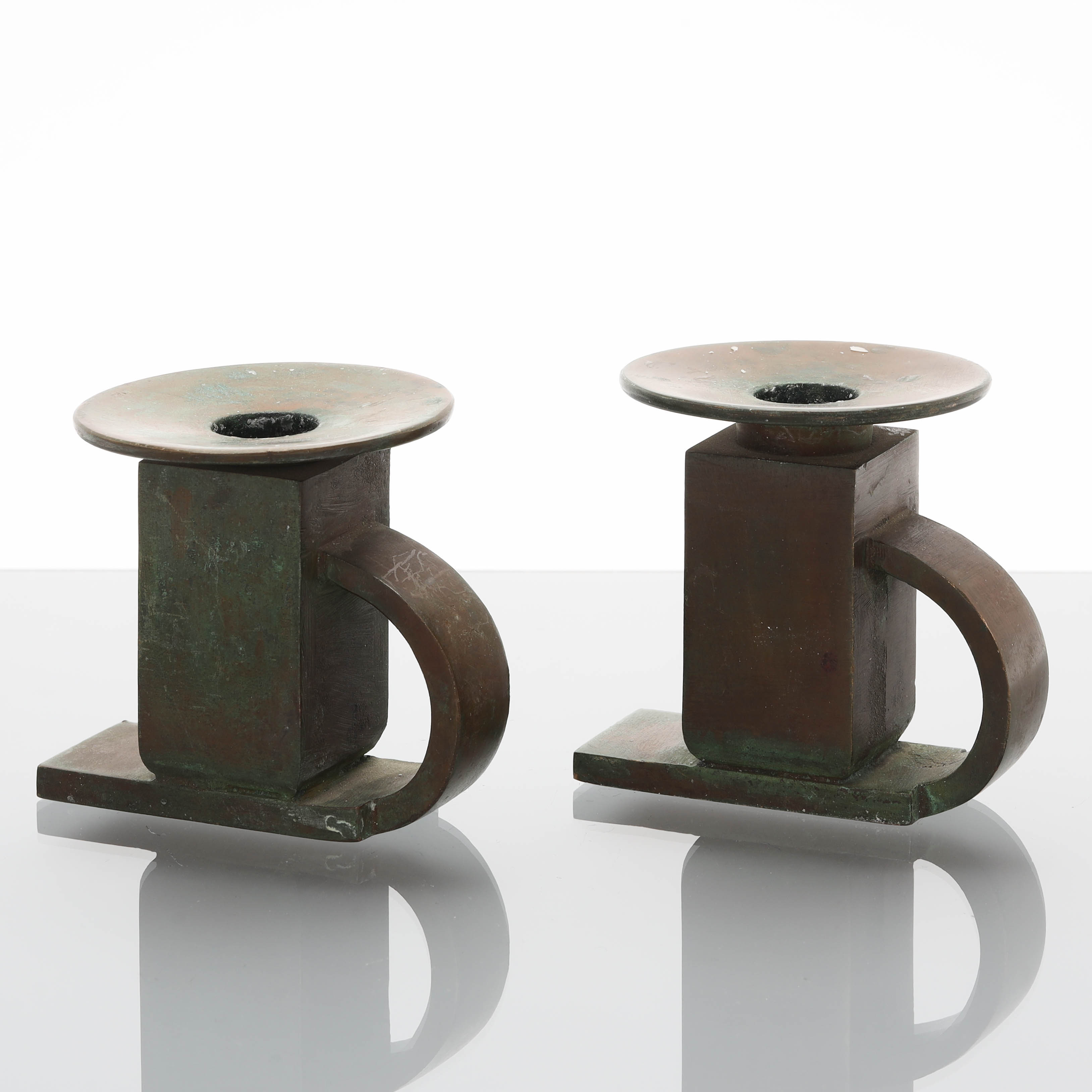 SUNE BÄCKSTRÖM. Ljusstakar, ett par, brons, 1920/30-tal.