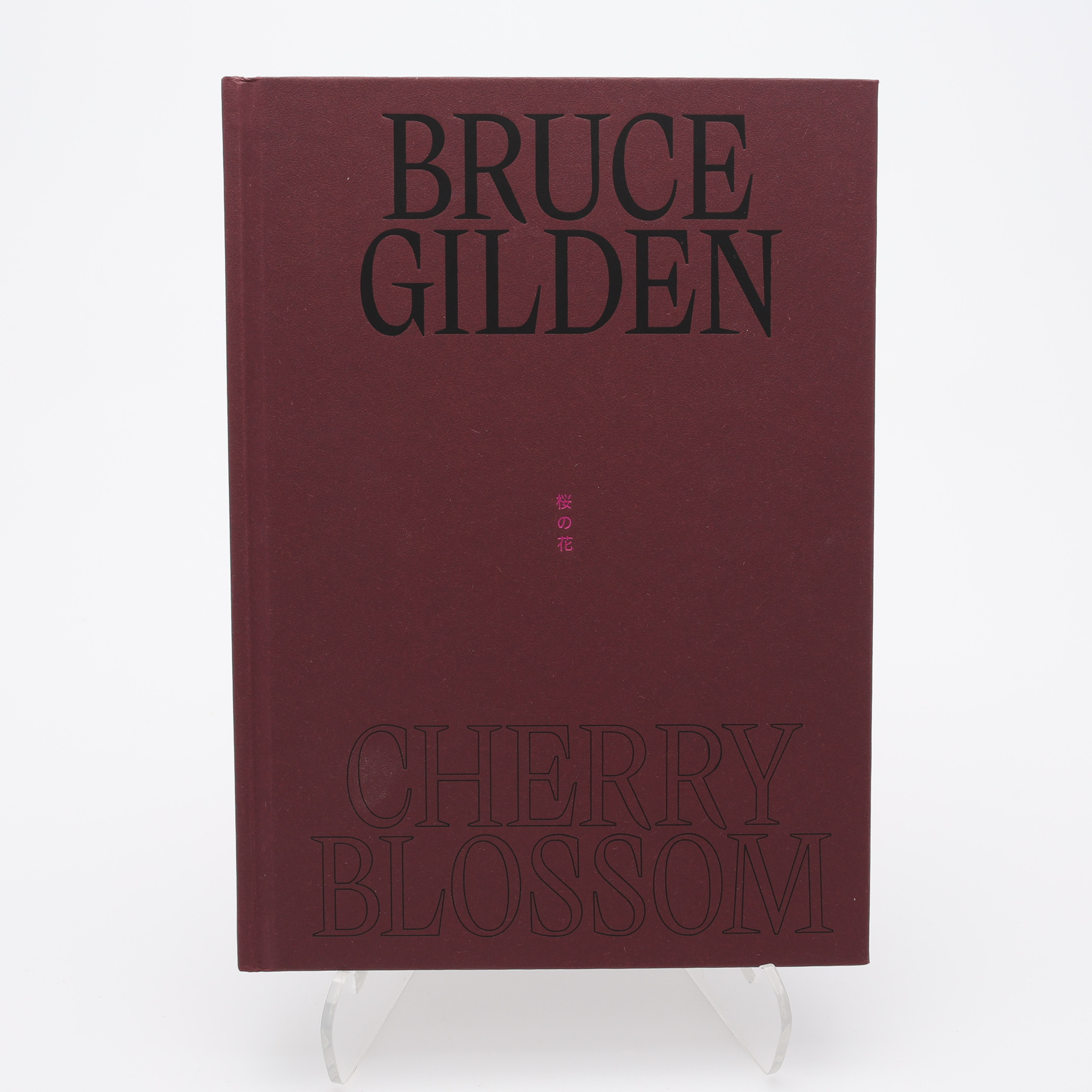 FOTO. DEN AMERIKANSKE FOTOGRAFEN BRUCE GILDENS "CHERRY BLOSSOM" I FÖRSTA FRANSKA UPPLAGAN, 2021.