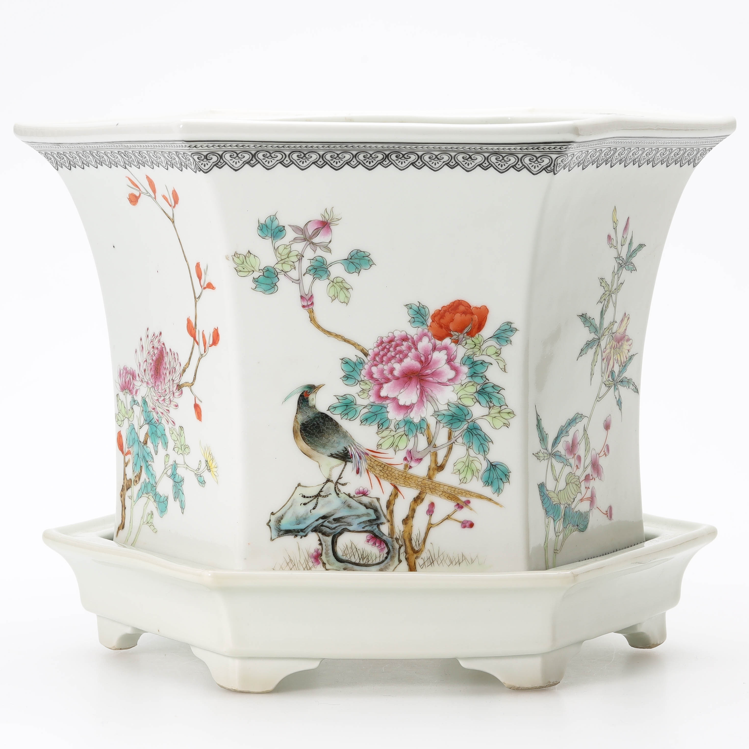 YTTERFODER, 2 delar, dekor av växtlighet och fåglar, Kina, 1900-tal.