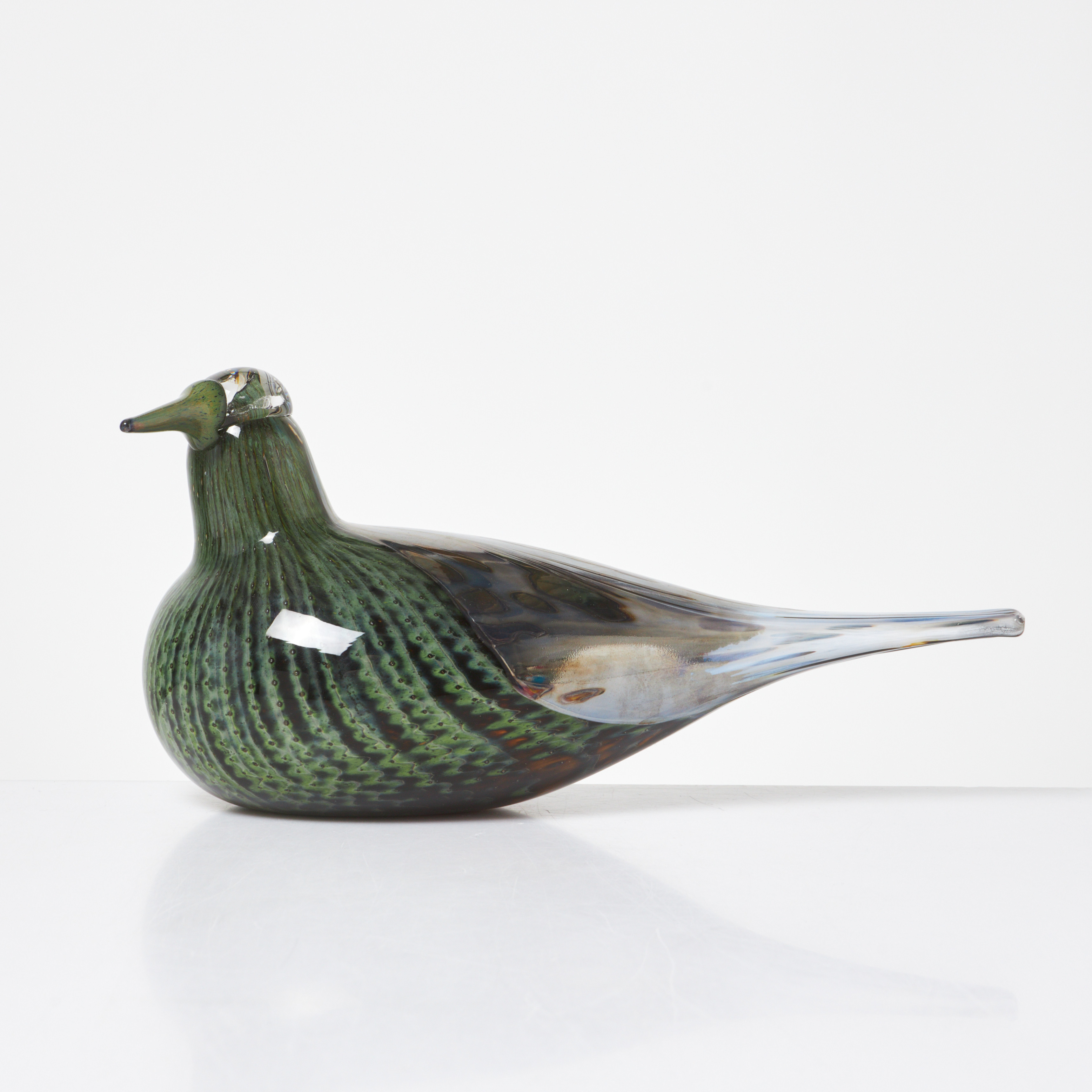 OIVA TOIKKA. Fågel, glas, Nuutajärvi Notsjö, Finland, daterad 1997, etikett Iittala.