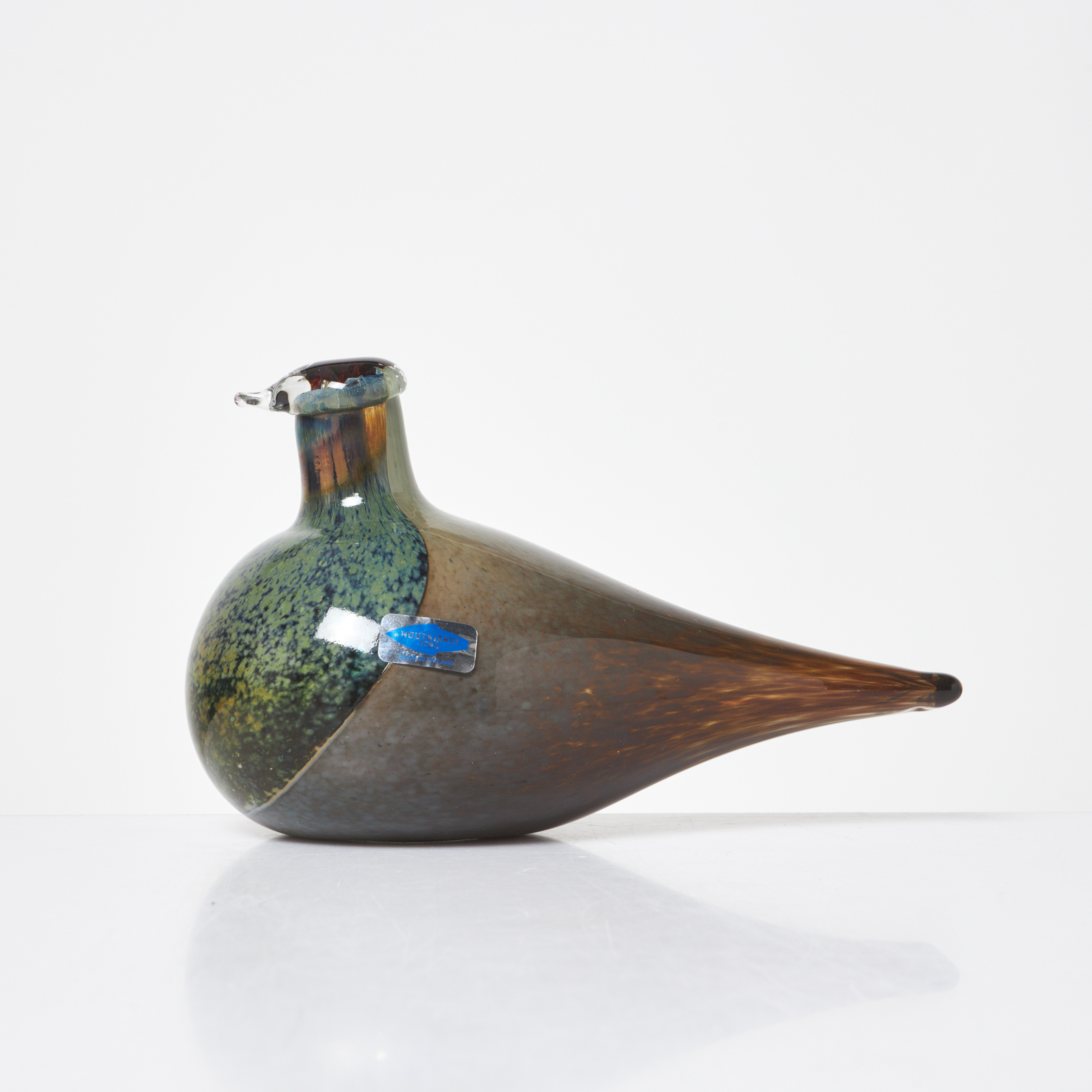 OIVA TOIKKA. Fågel, glas, Nuutajärvi Notsjö, Finland, etikettmärkt.