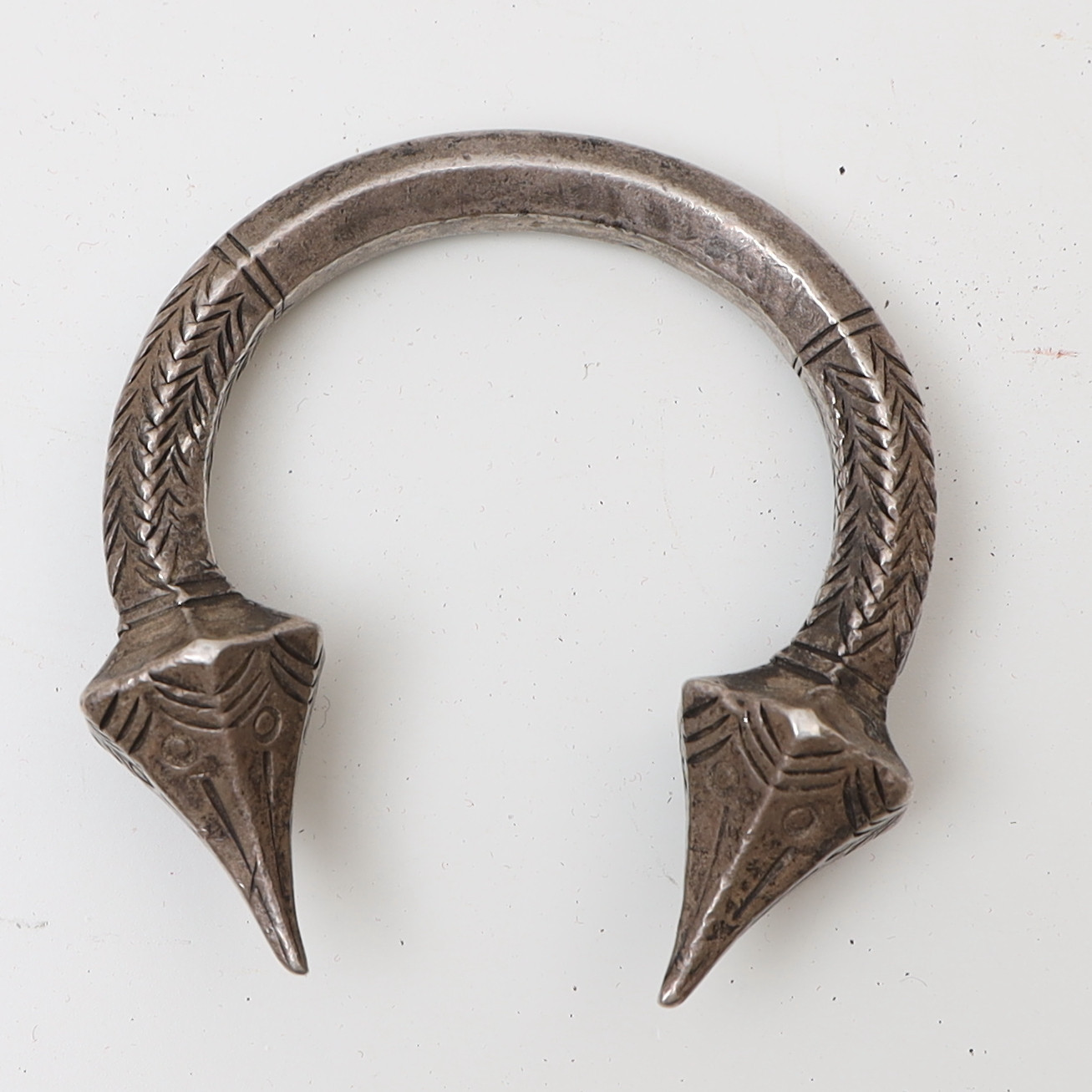 ARMRING, silver, Yemen 1800/1900-tal.