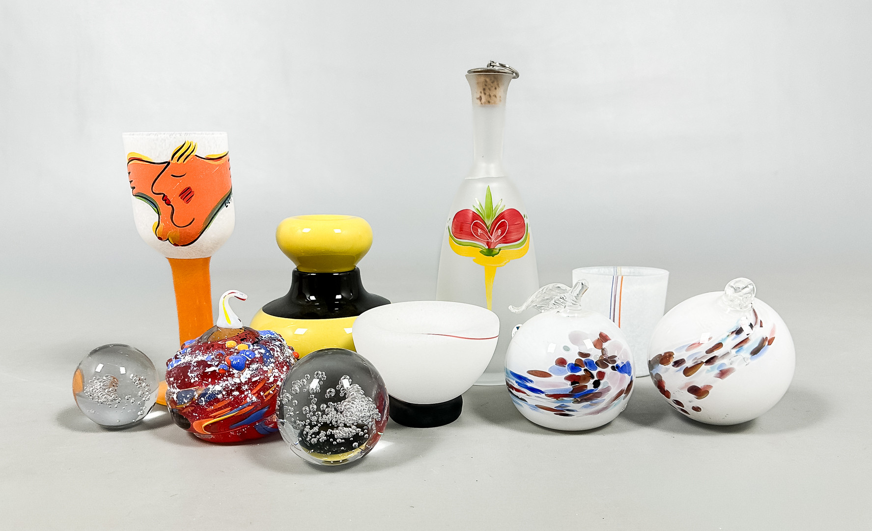 KONSTGLAS, 10 delar, bl.a Skruf, Johansfors.