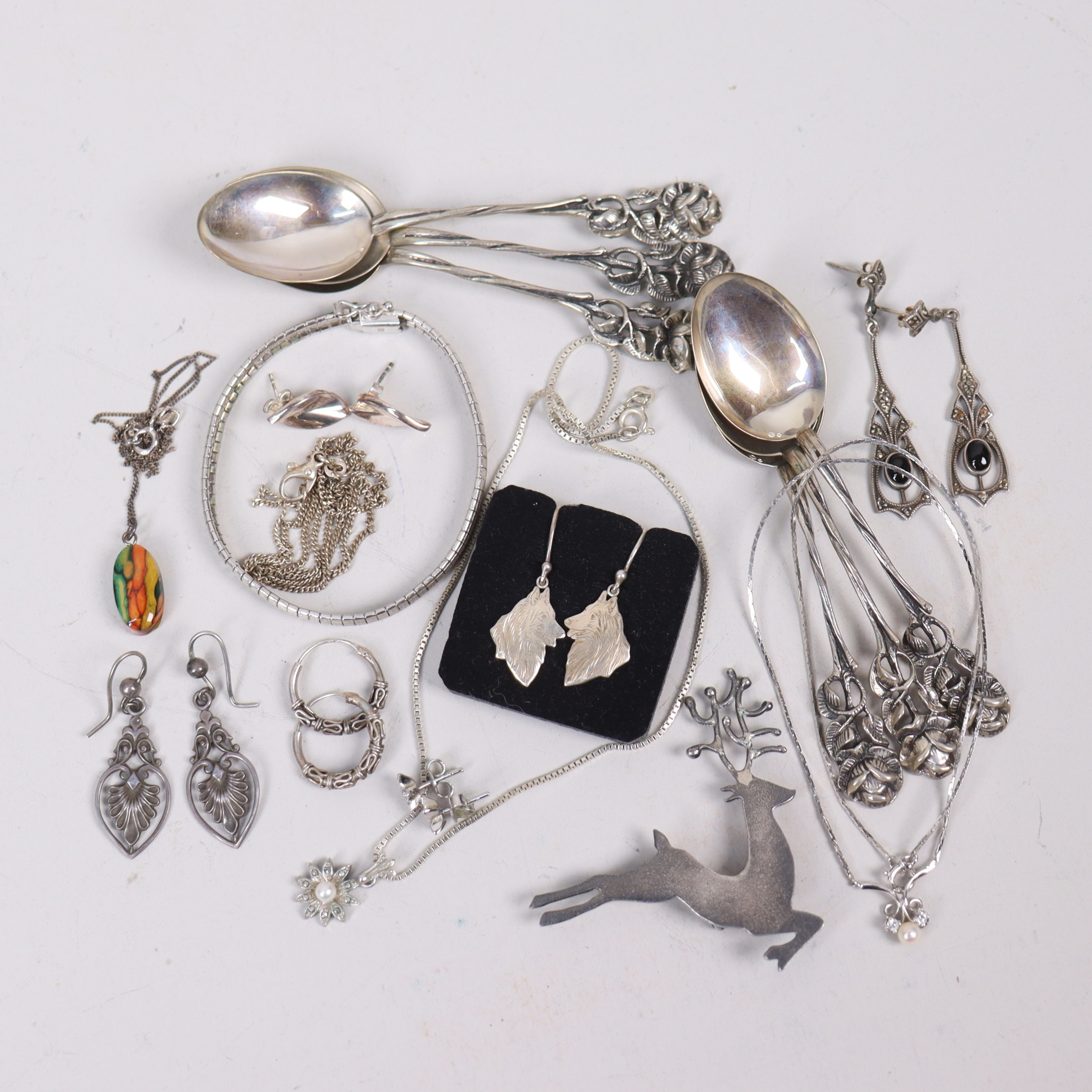 SMYCKEN, silver, örhängen, teskedar, armband, Mrs Mi brosch mm.