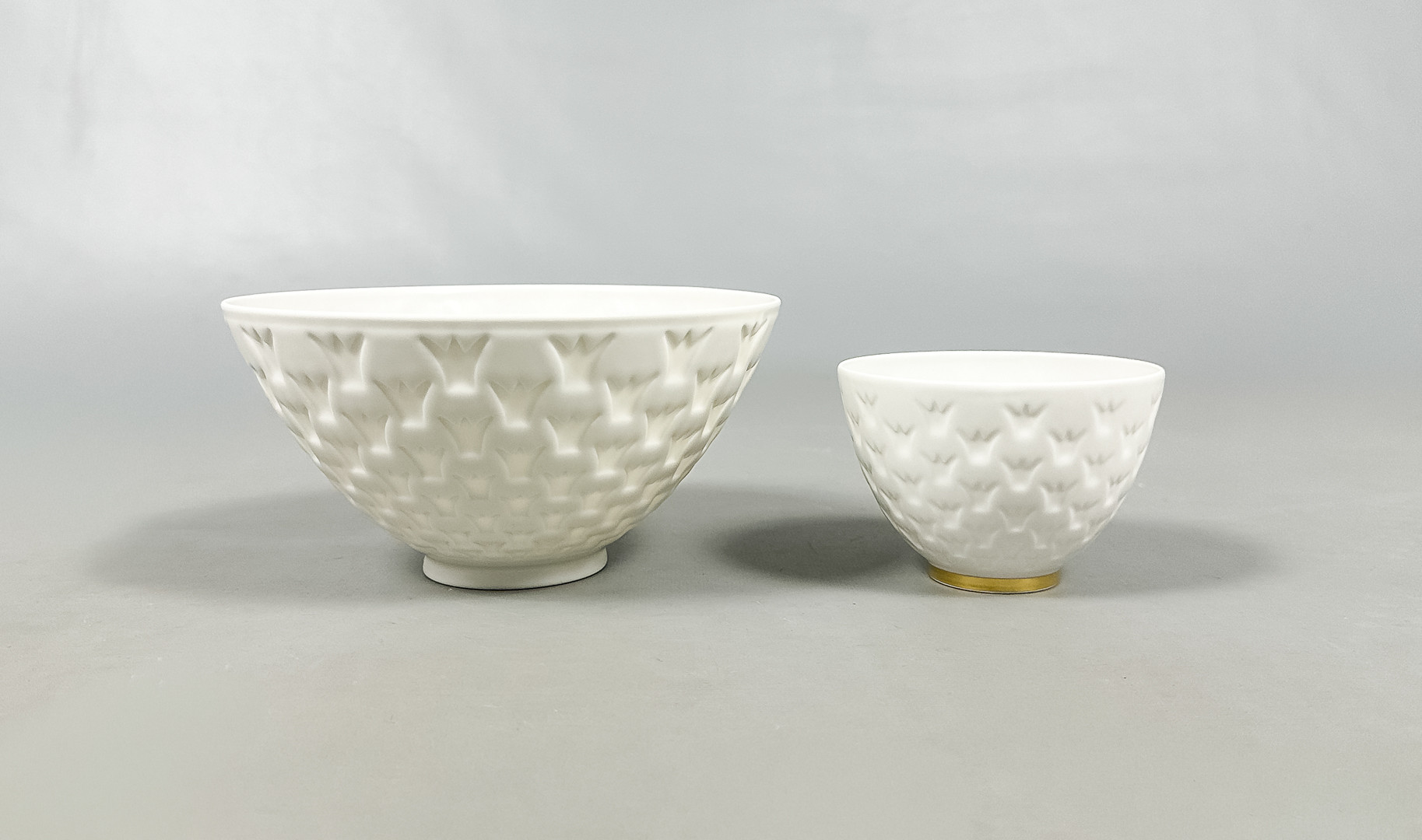 GUNNAR NYLUND. SKÅLAR, 2 st, porslin, "Kronskålen", Rörstrand.