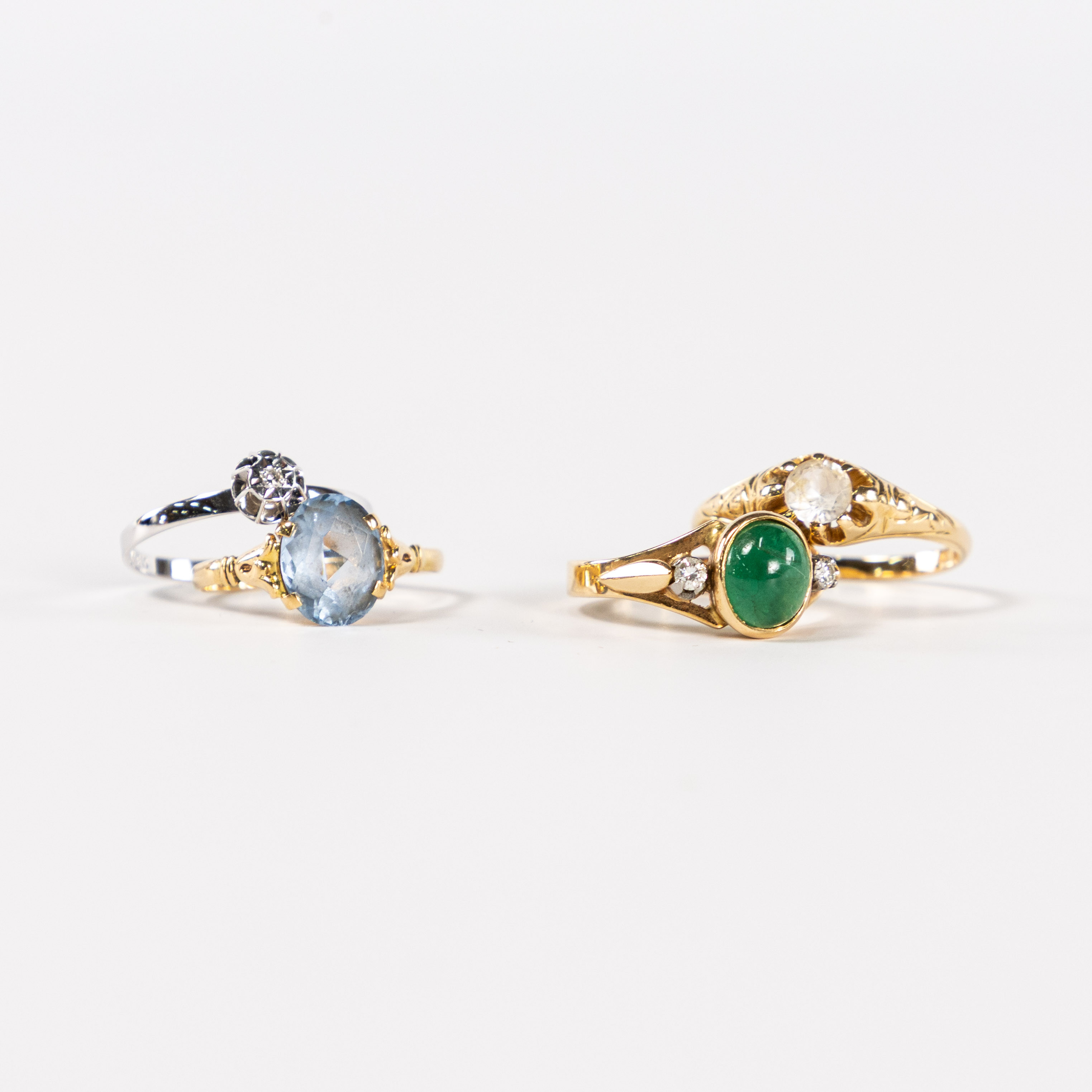 RINGAR, 4 ST, 18k guld, med stenar.