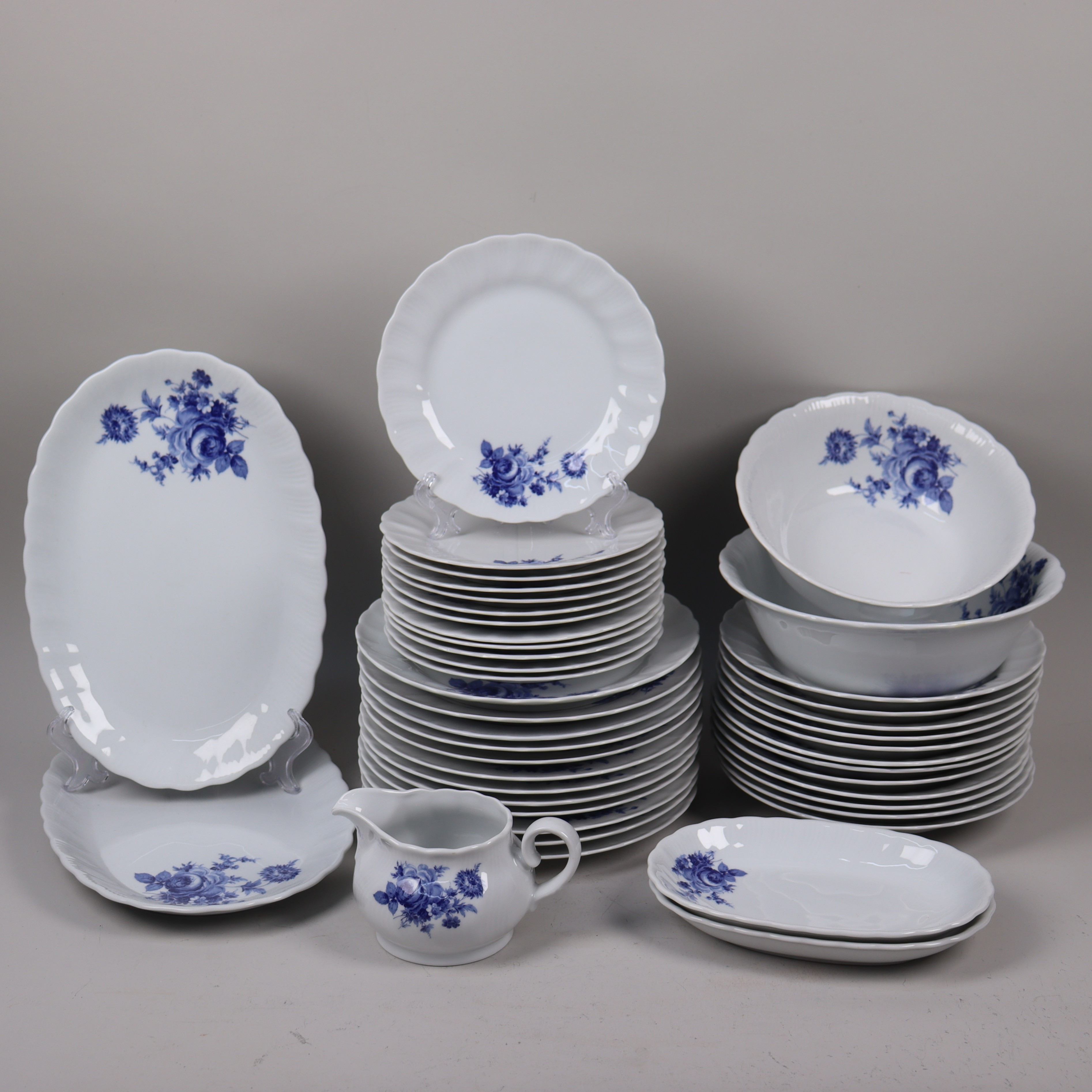 MATSERVIS, "Classic Romance", Svaneholm, 43 delar.