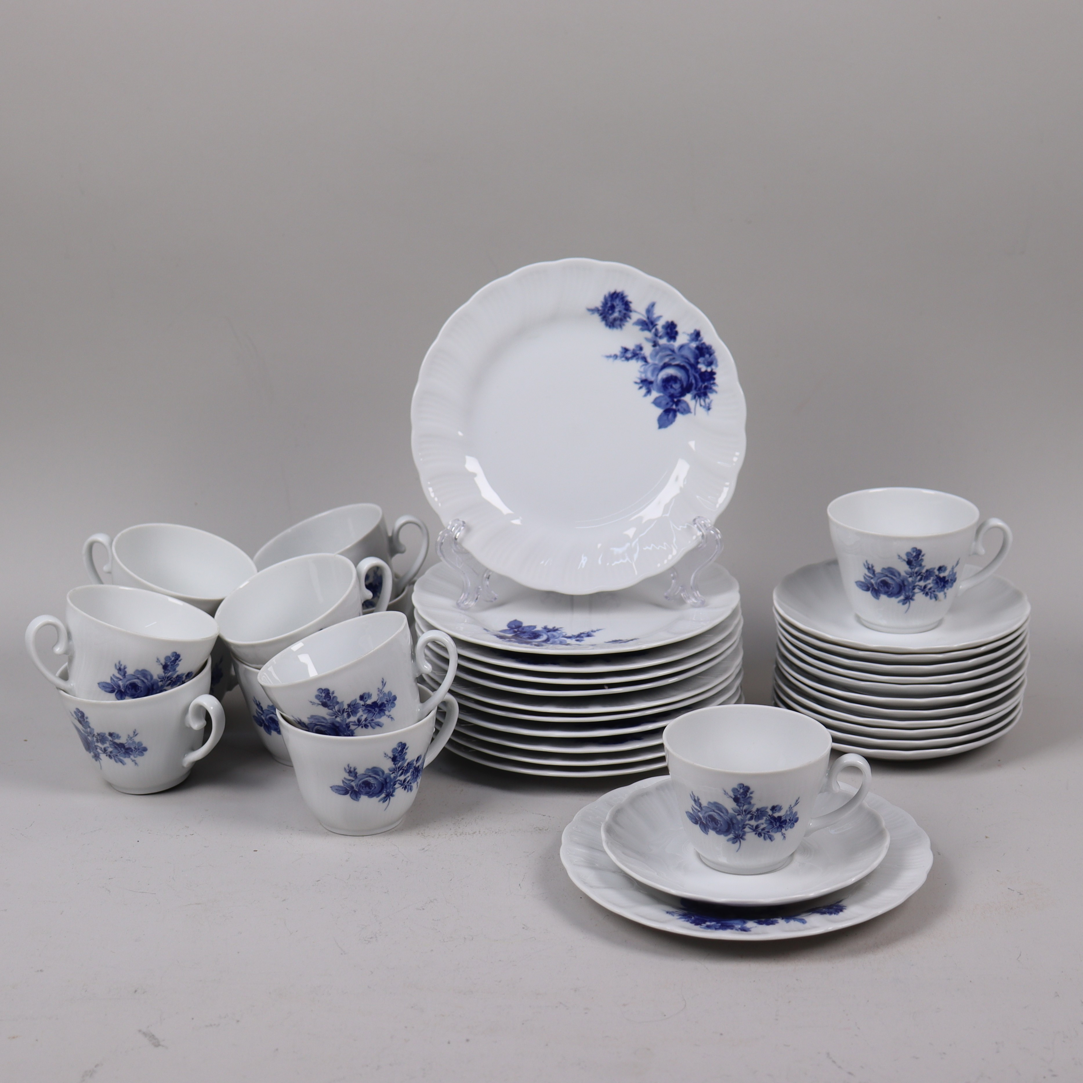 KAFFESERVIS, "Classic Romance", Svaneholm, 36 delar.