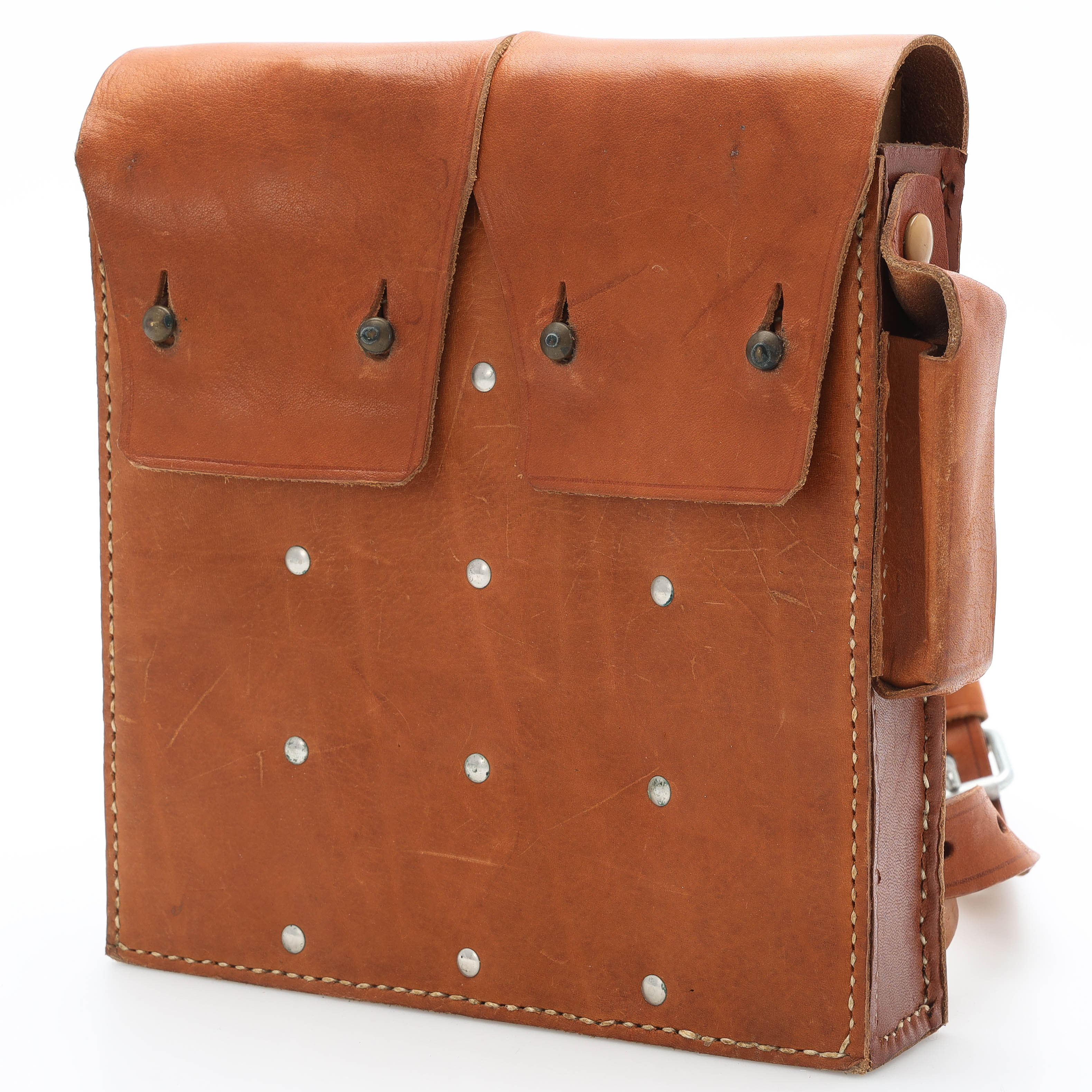 MAGASINSVÄSKA, med 6 st MAGASIN, modell/45, K-pist.