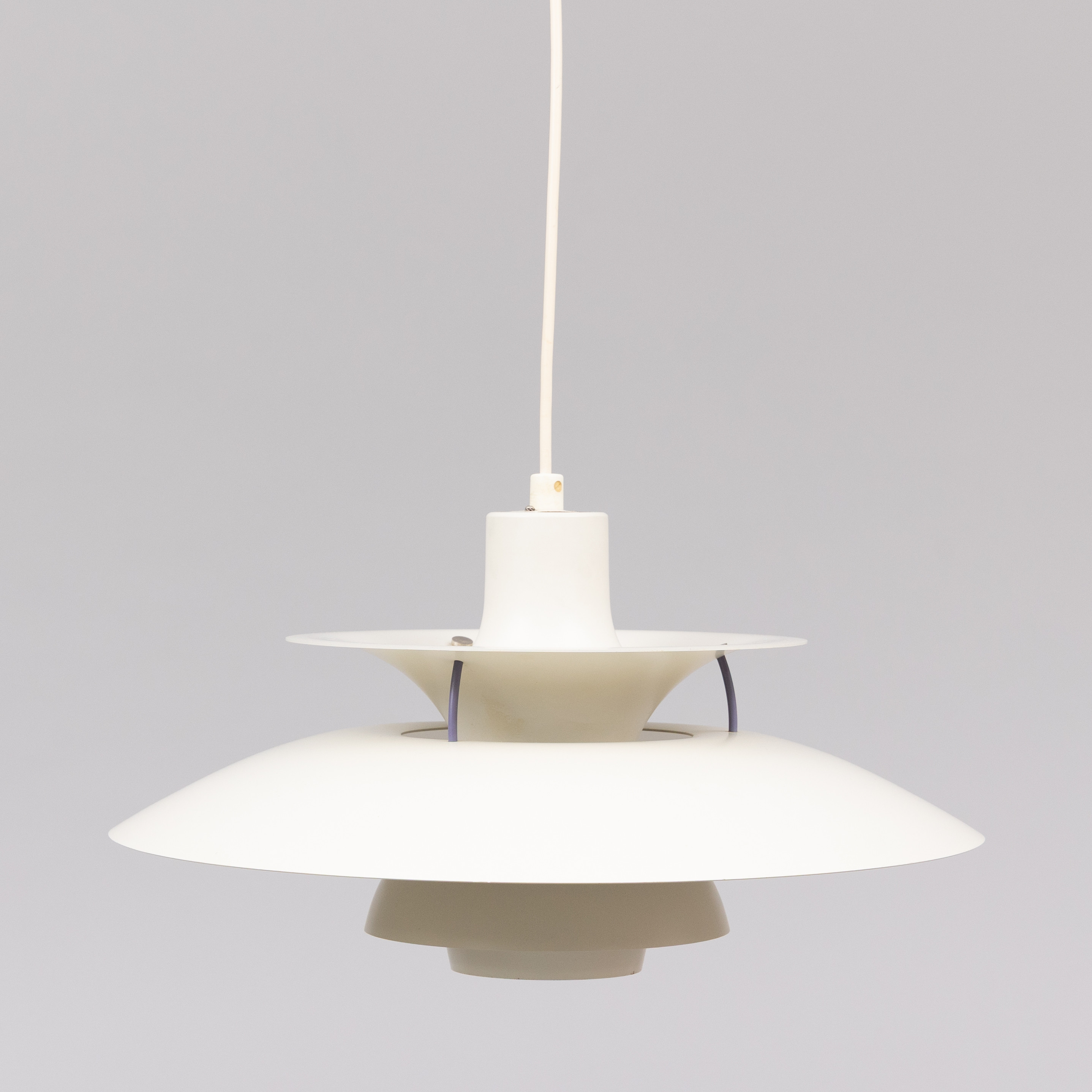 POUL HENNINGSEN. Taklampa, PH 5, Louis Poulsen, Made in Danmark.