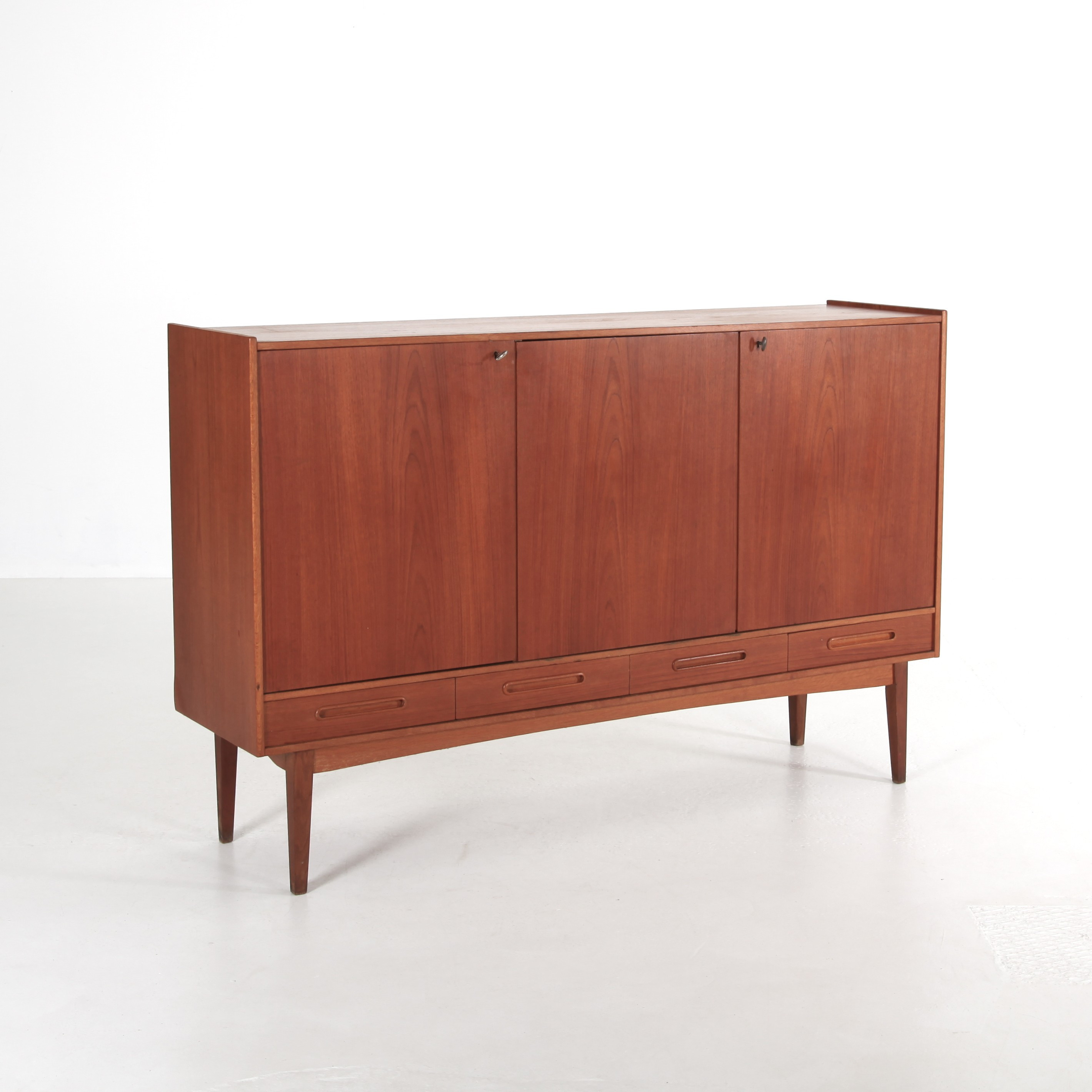 SIDEBOARD, 170 cm långt, teak, Sverige 1960-tal.