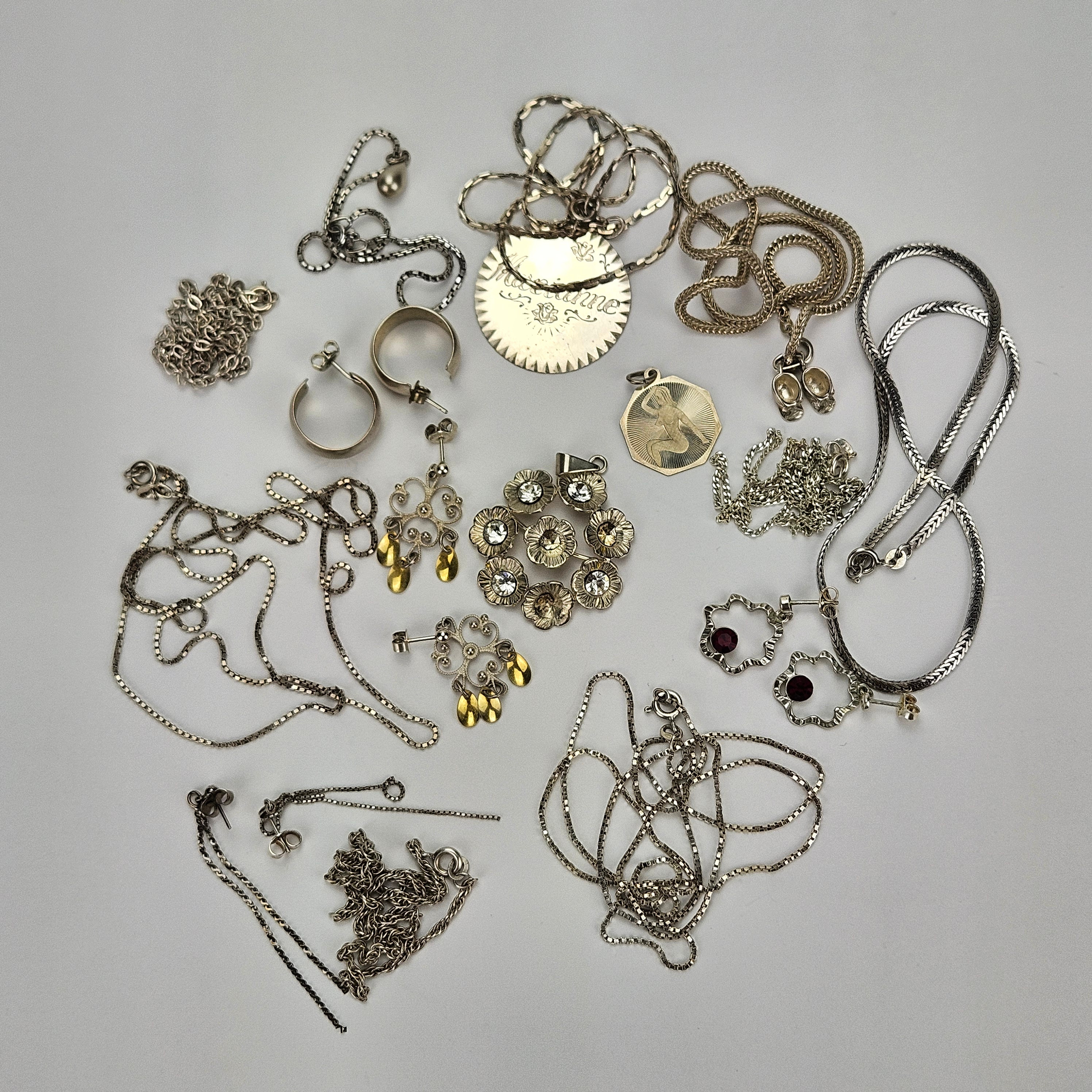 SMYCKEN, 15 delar, silver, total vikt ca. 70 gram.