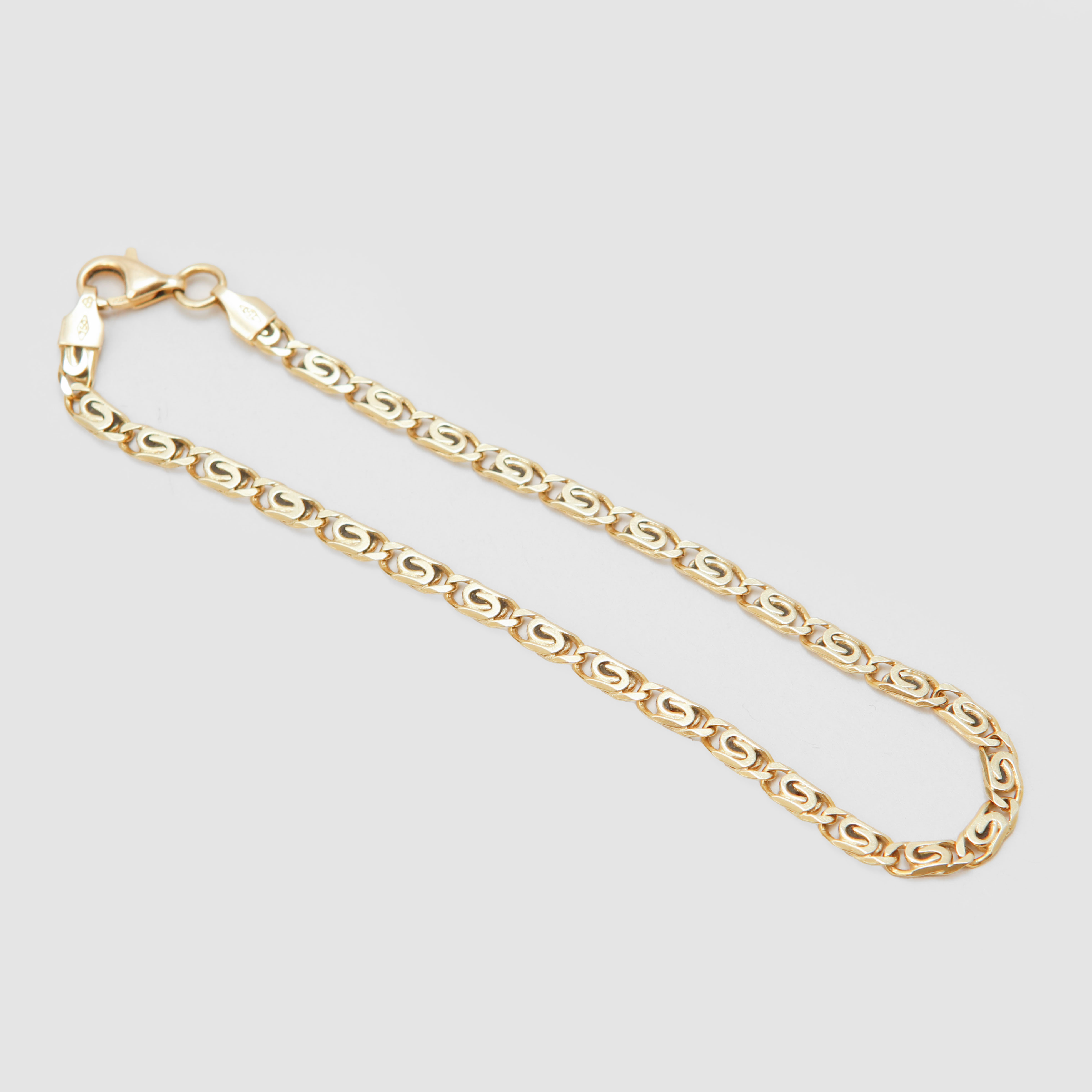 ARMLÄNK, 18k guld, vikt 5,6 gram.