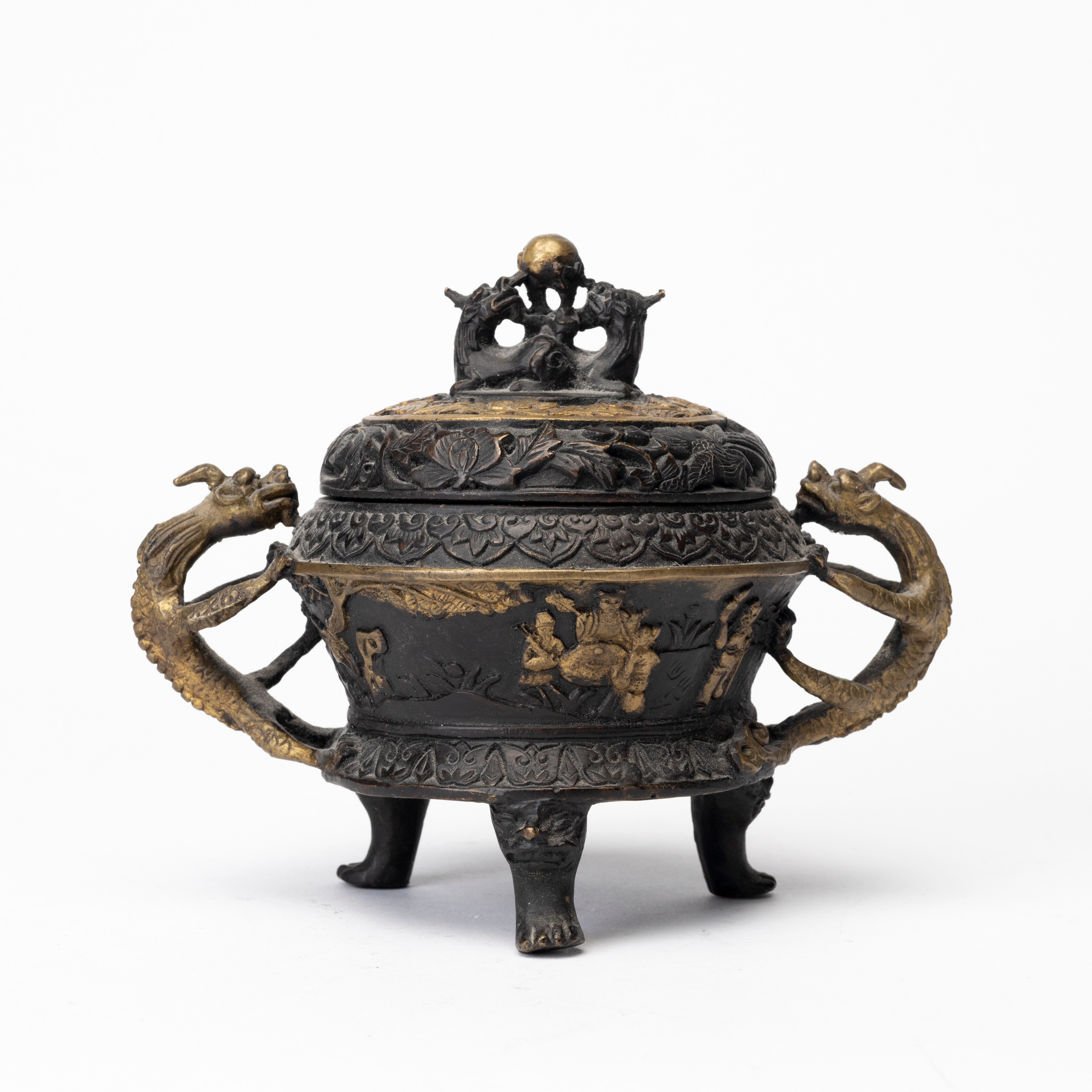 RÖKELSEKAR, tripod, järn, Xuandes märke, Kina, 1900-tal.