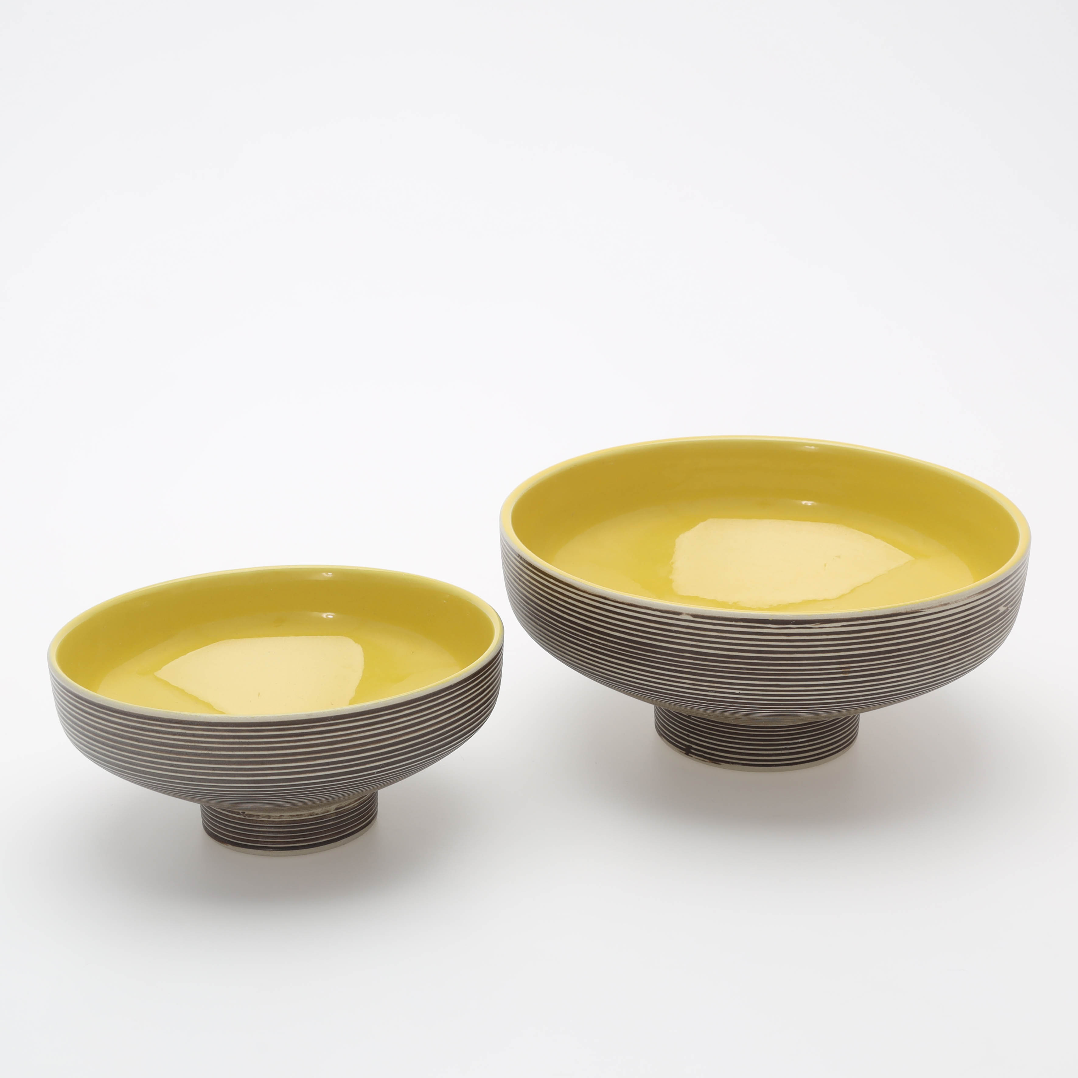 CARL-HARRY STÅLHANE. Skålar, 2 st, stengods, "Entré", Rörstrand, 1950-talet.