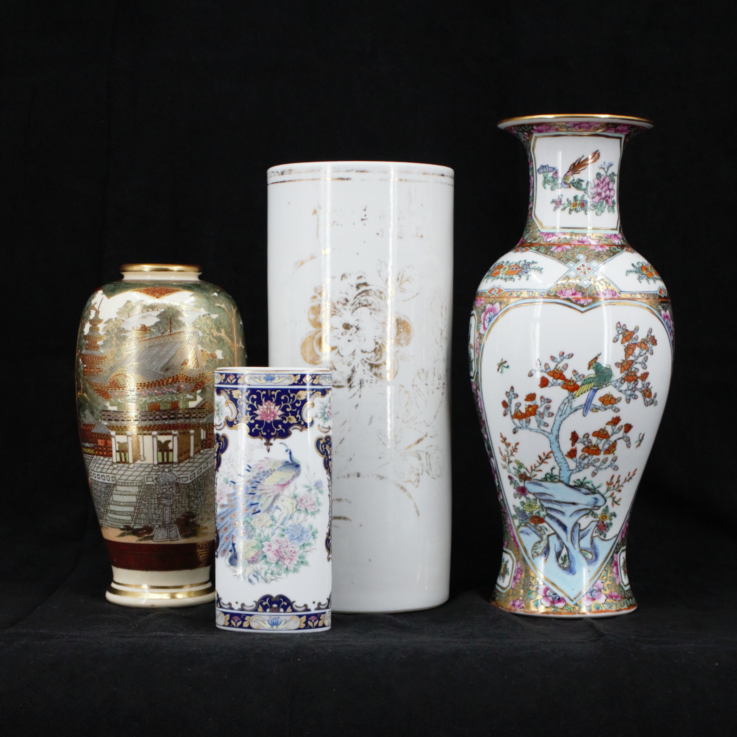 VASER,4 delar, porslin, Kina och Japan.