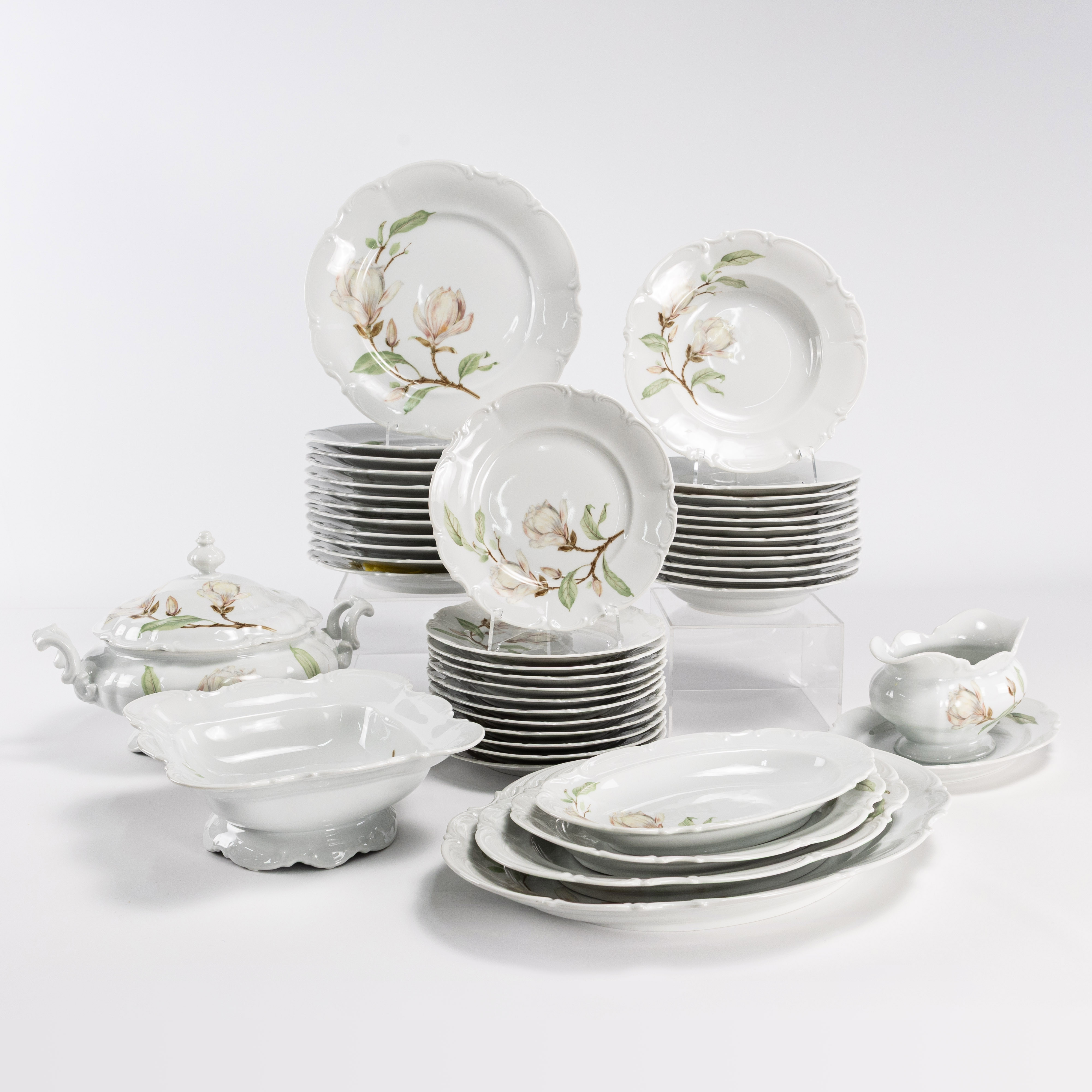 MATSERVIS, 44 delar, Magnolia, Hutschenreuther.