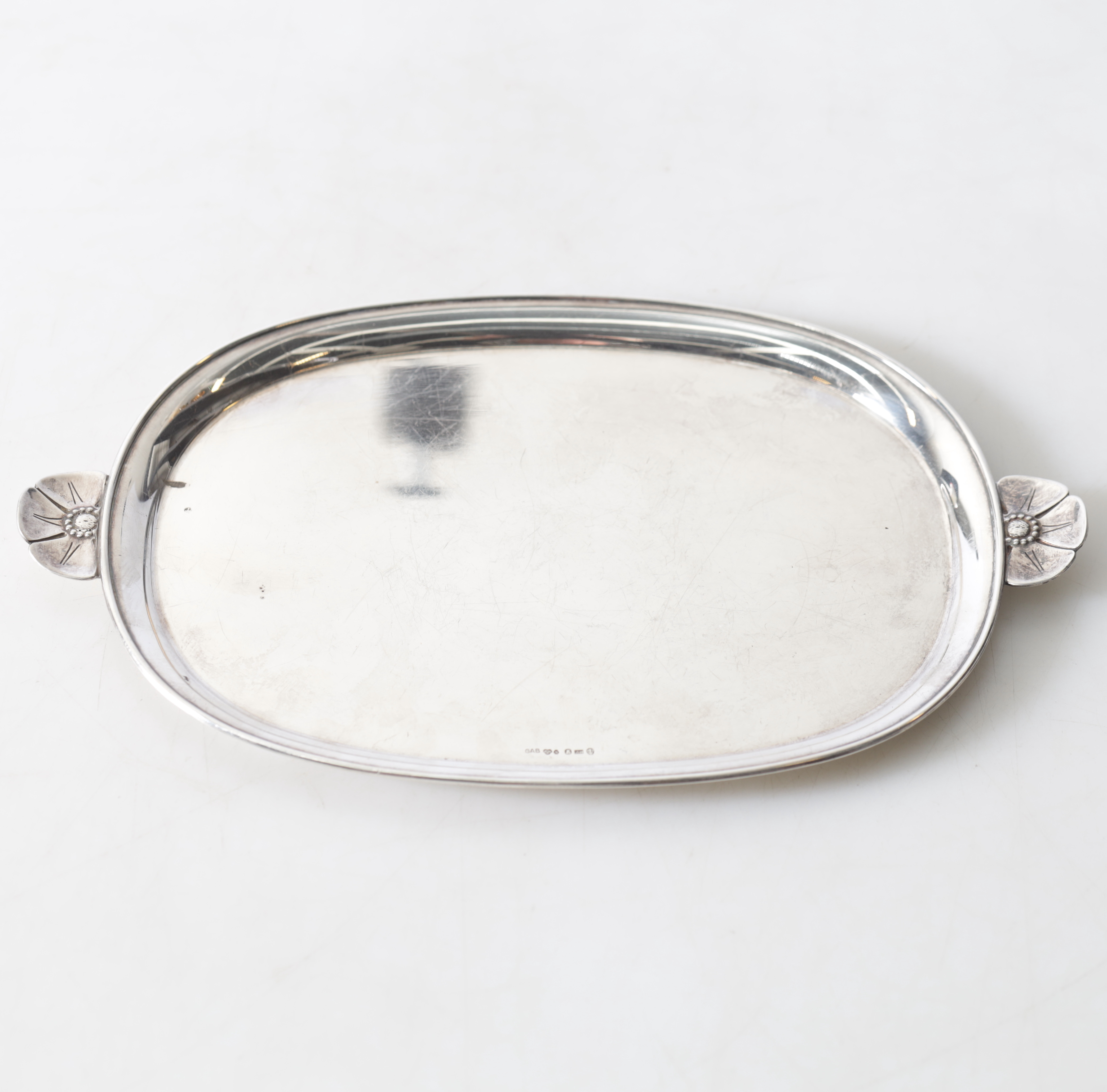 FAT, silver, Guldsmedsaktiebolaget, Stockholm, 1950. Totalvikt ca 228,9 gram.