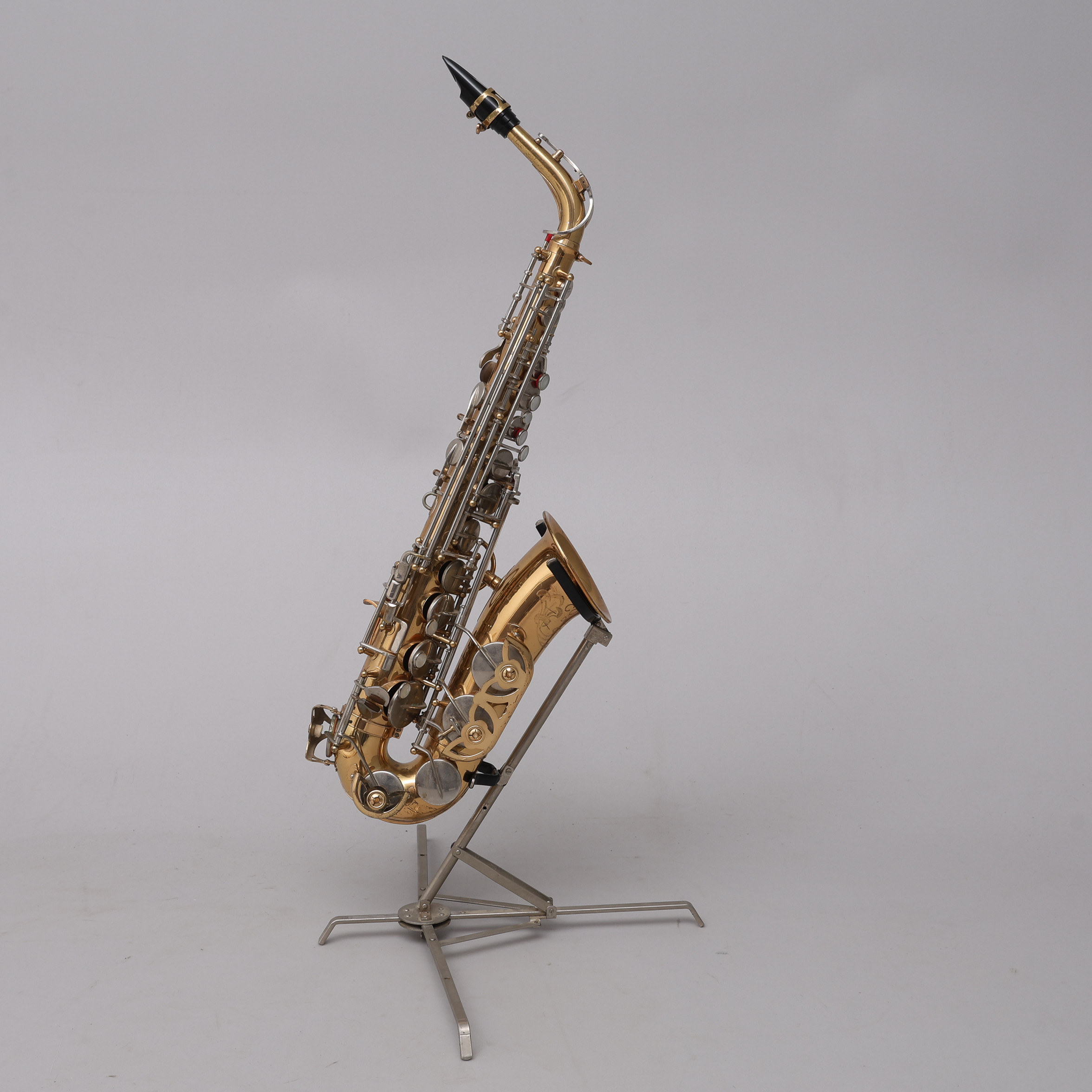 ALTSAXOFON, CORTON DELUXE, I ETUIE.