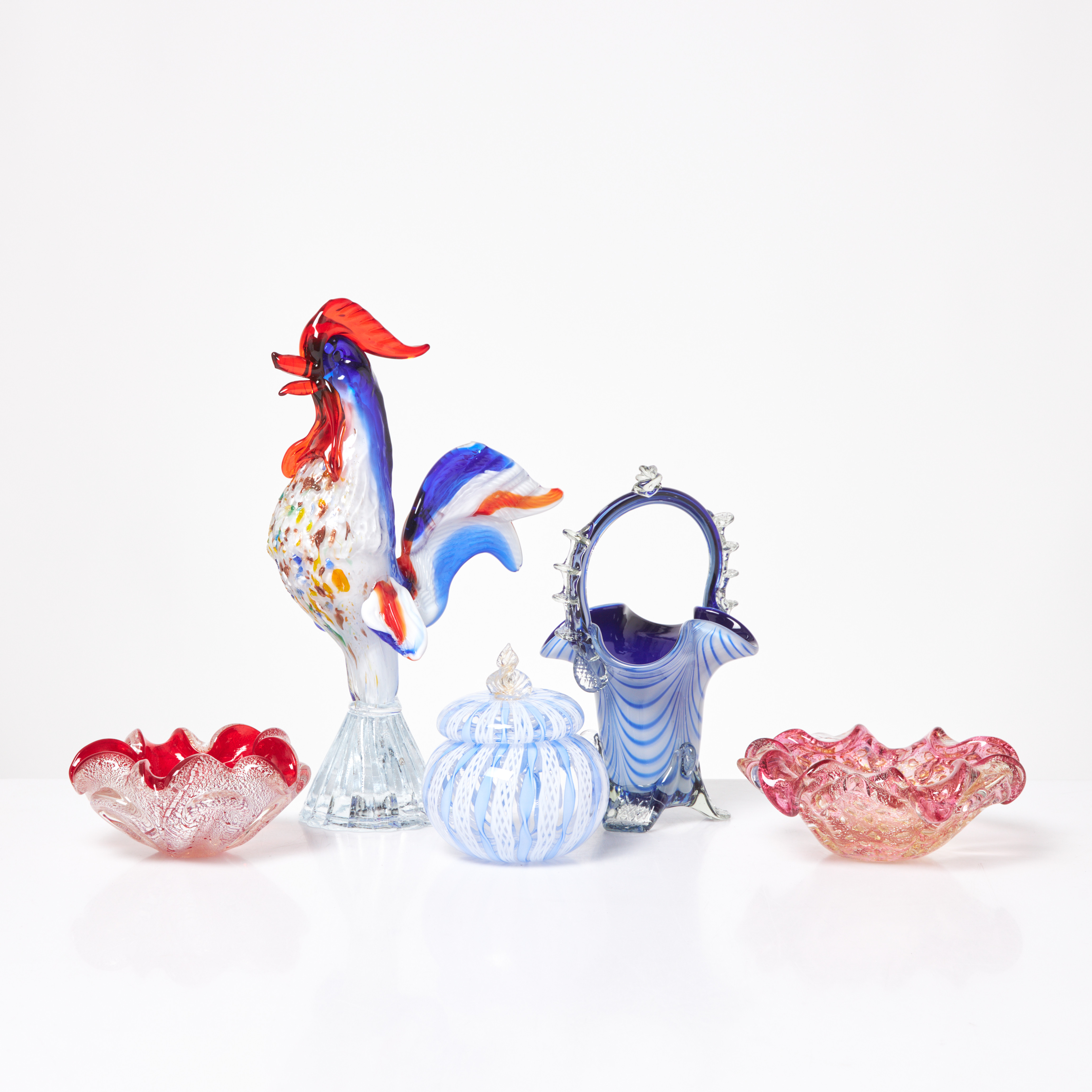 SKÅLAR, TUPP SAMT BONBONJÄR, 5 dlr, randiga dekorer, Murano, Italien.