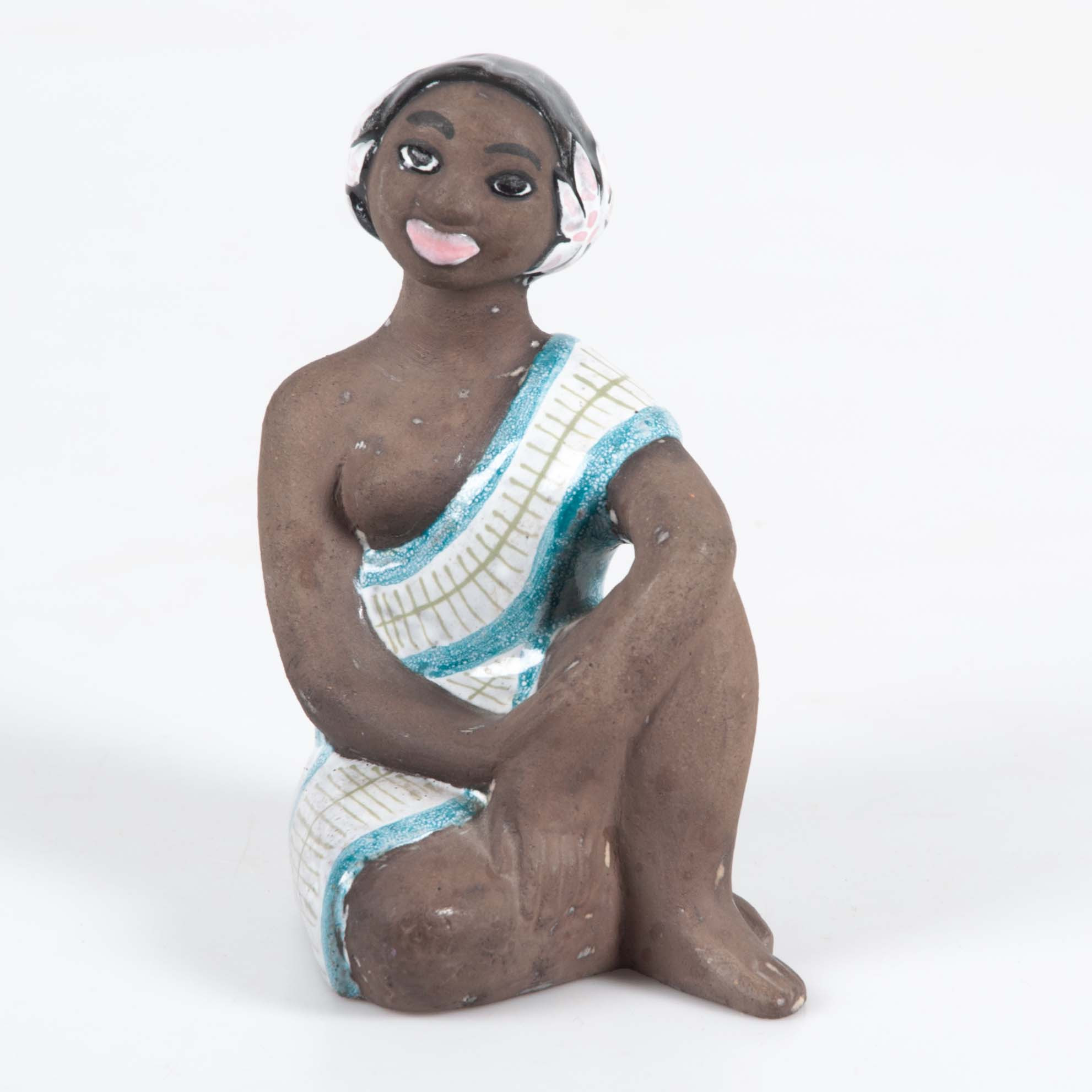 MARI SIMMULSON. Figurin, Upsala-Ekeby, lergods, modell. 4355, 1950-tal.