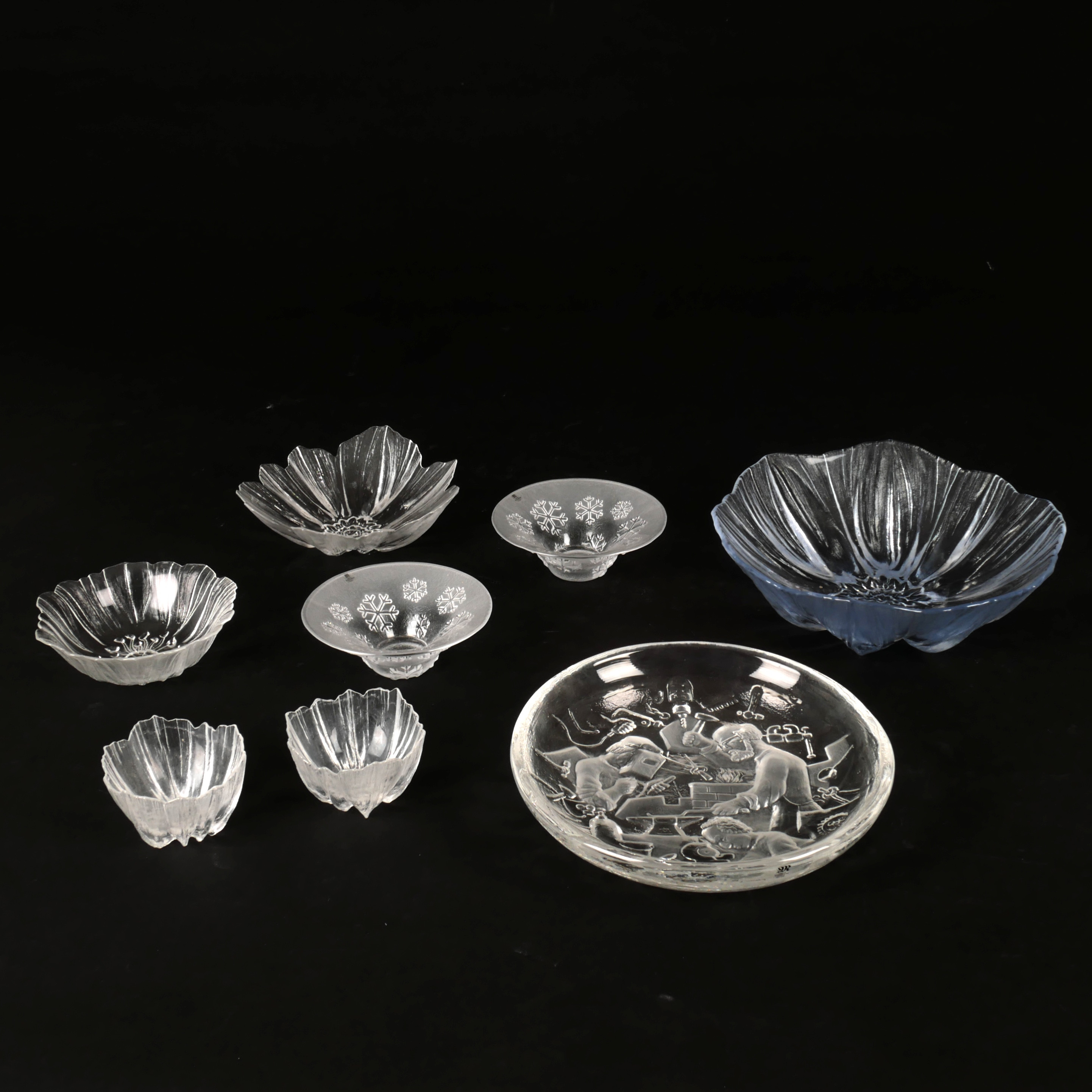 MATS JONASSON. Skålar och ljuslyktor, 8 st, Målerås.