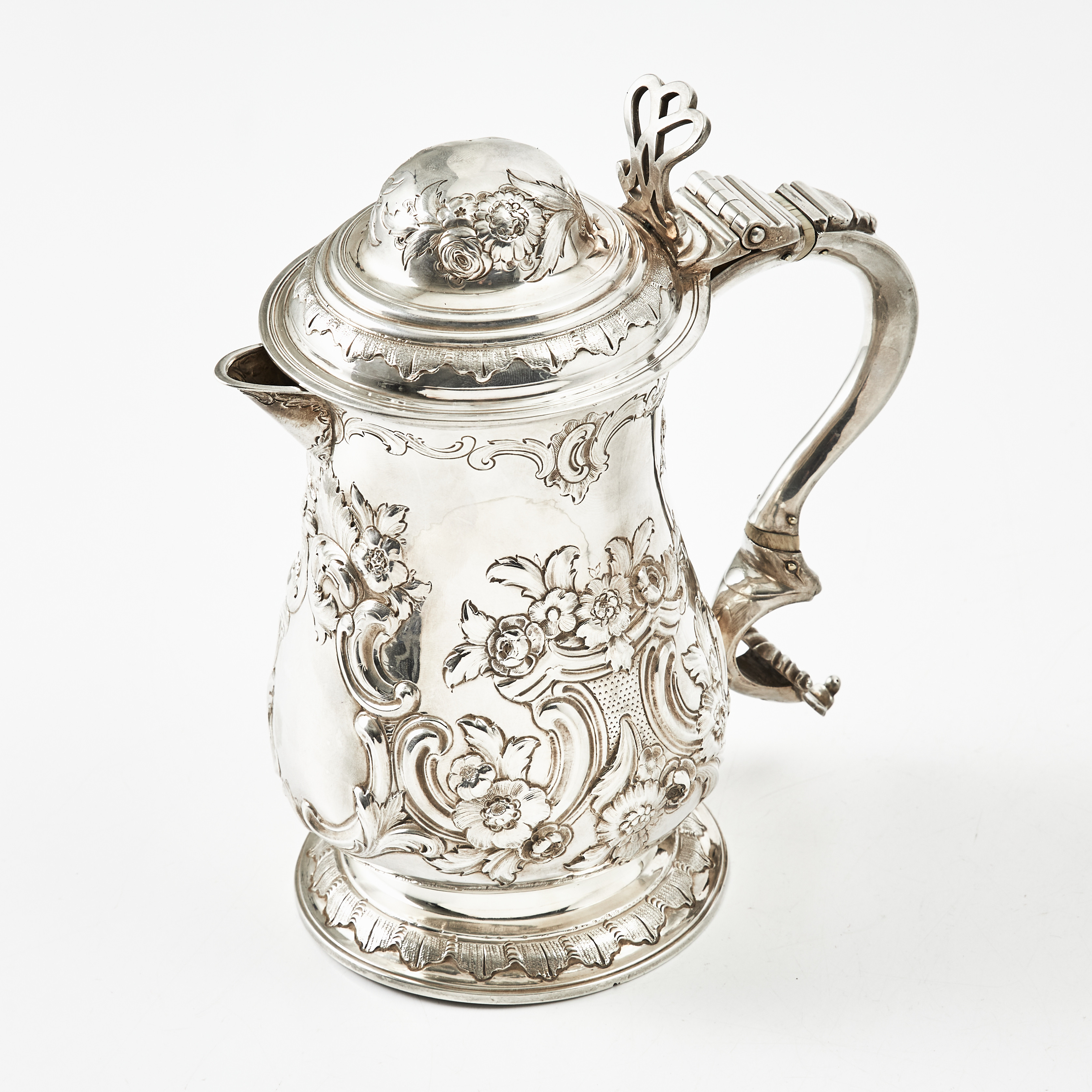 THOMAS WALLIS. Möjligen, dryckeskanna, sk. tankard, sterlingsilver, Georg IV, London 1824/25.