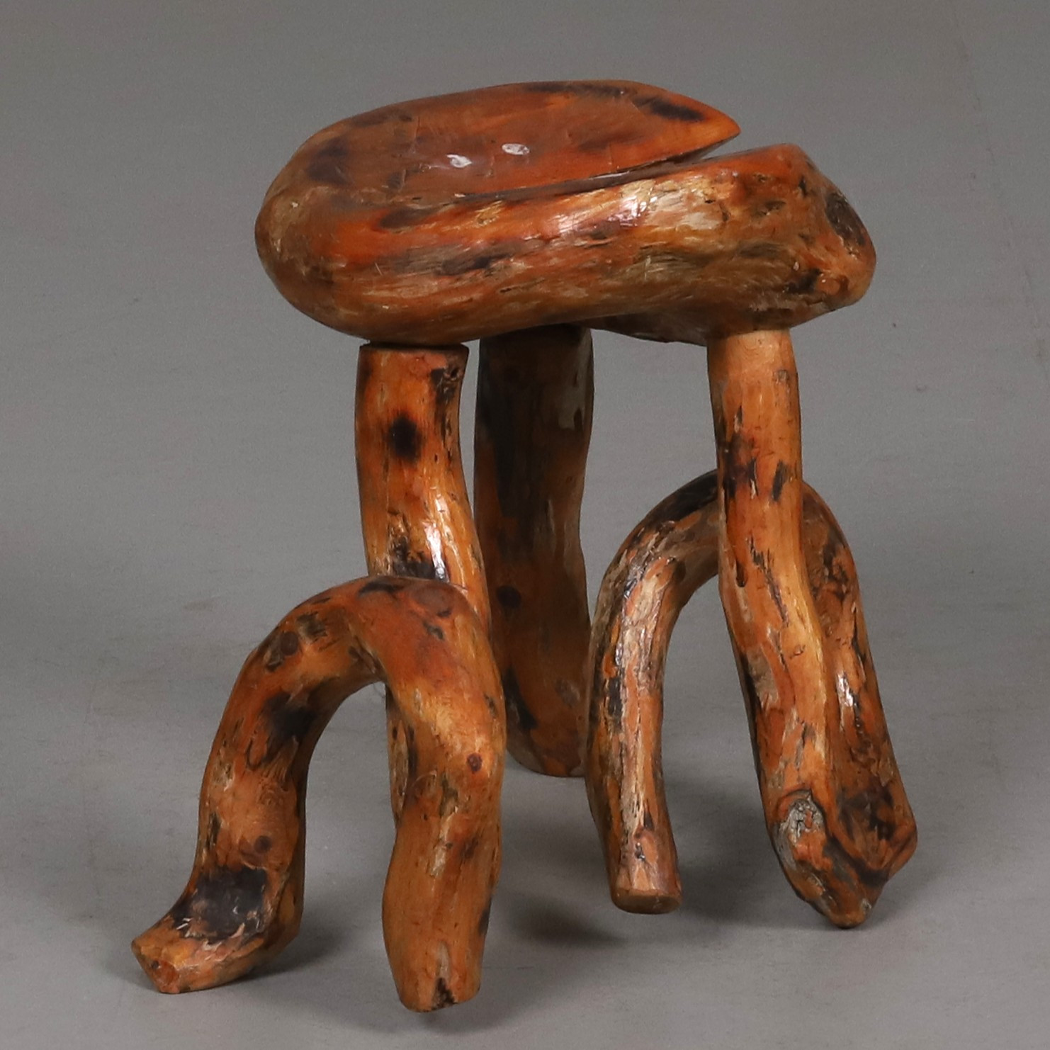 VRIL, SKULPTUR/PALL/PIEDESTAL, 1900-tal.