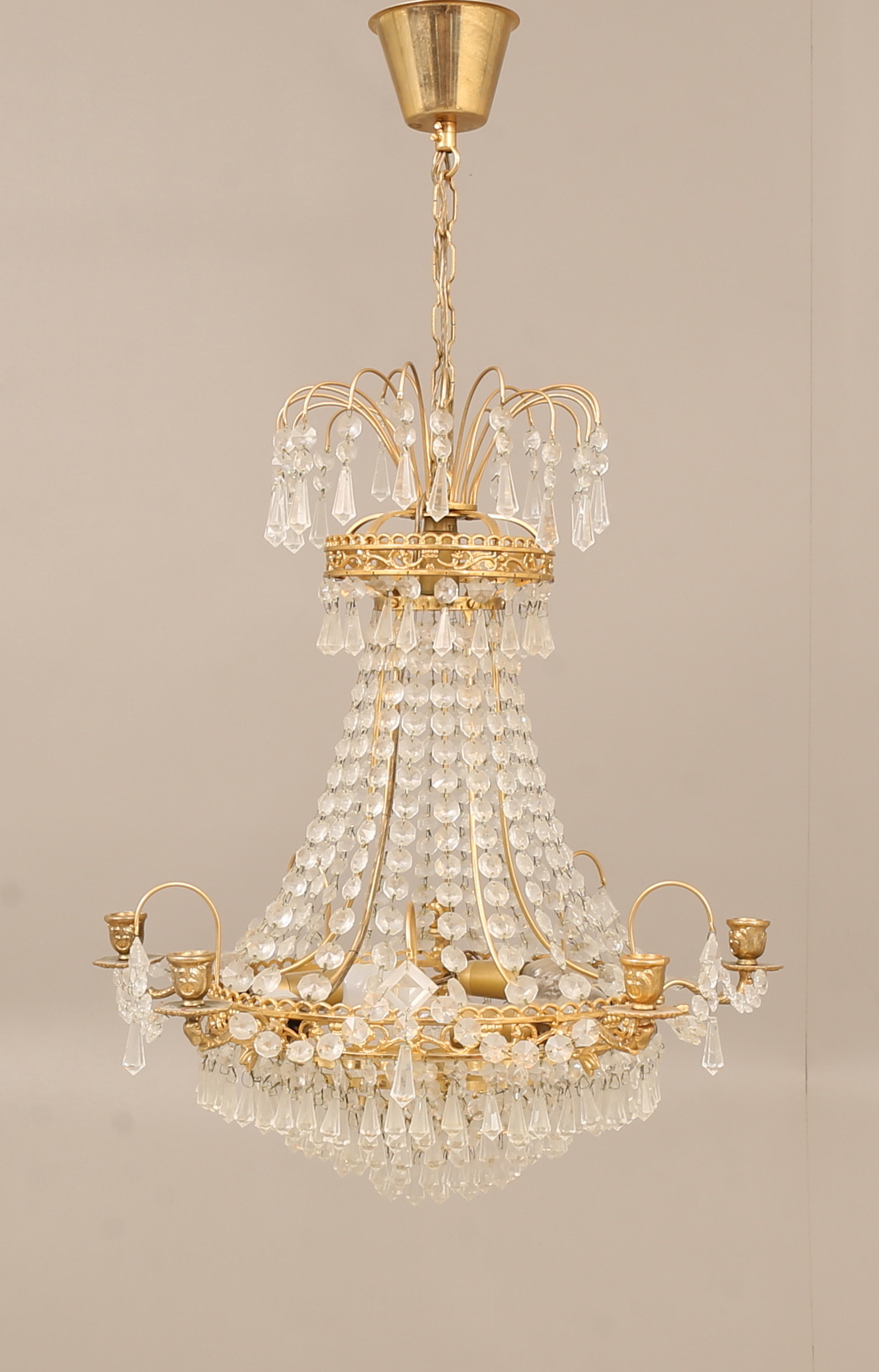 KRISTALLKRONA, mässing, prismor, sent 1900-tal.