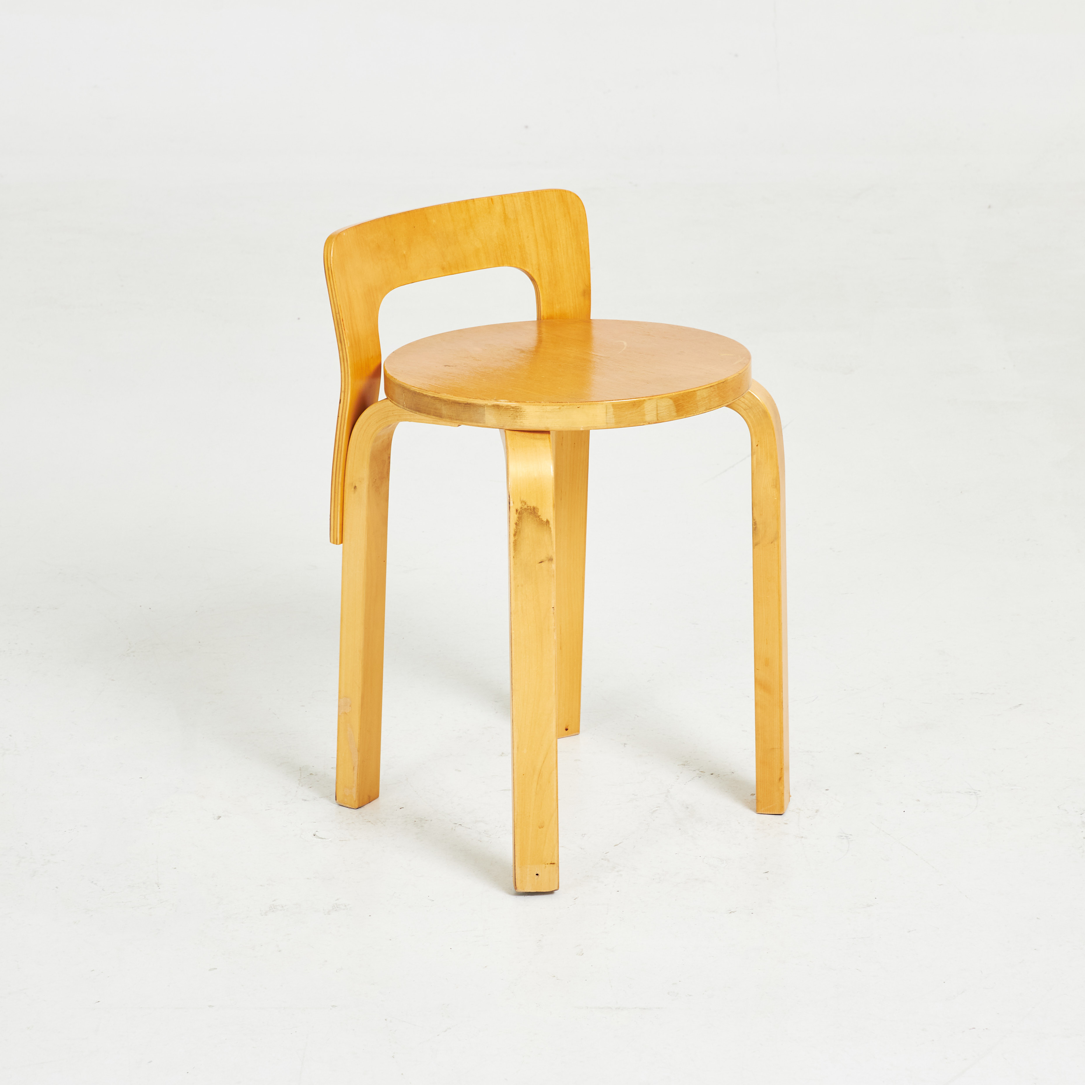 ALVAR AALTO. pall. stämplad Alvar Aalto Artek.