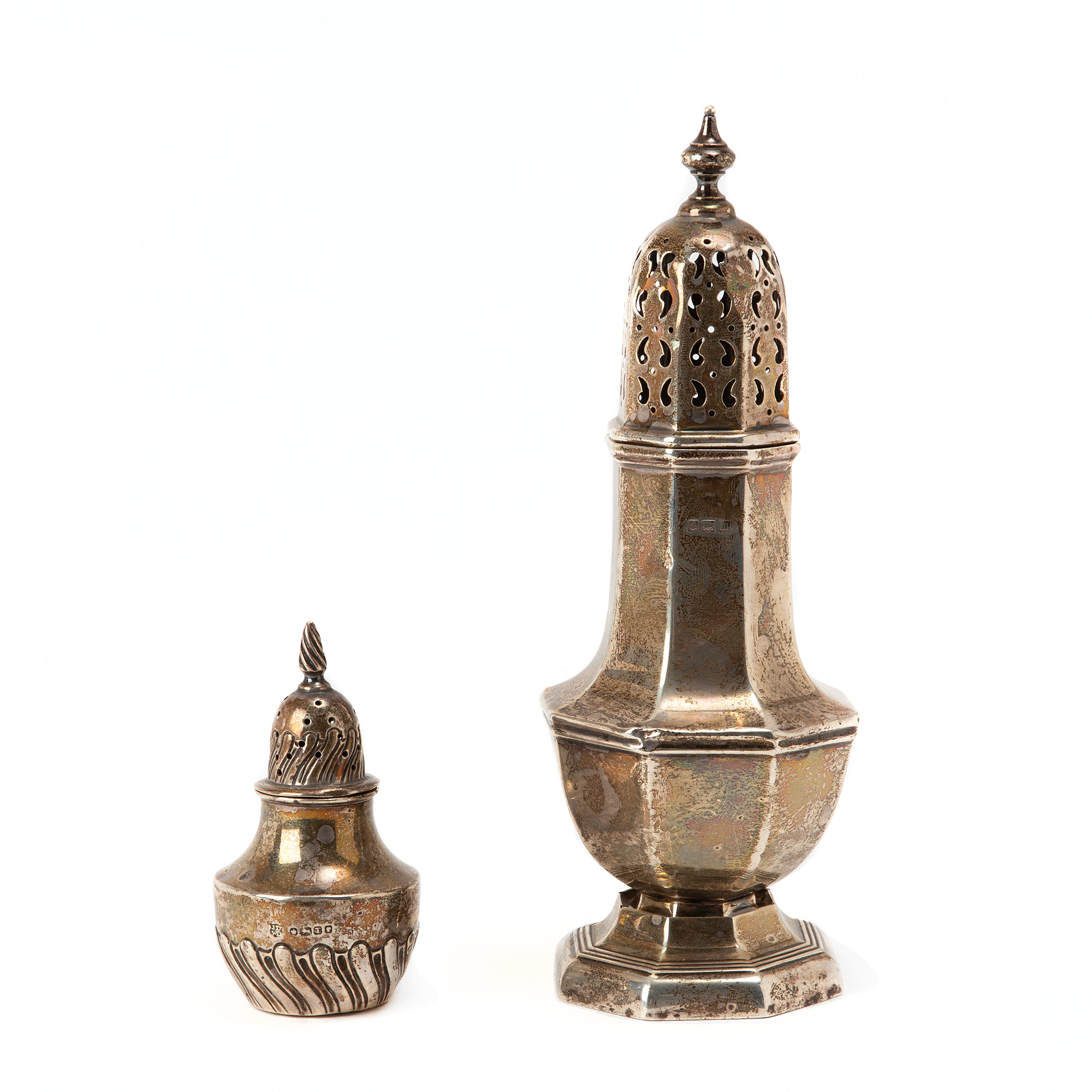 RUSKOR, 2 st, silver, England.