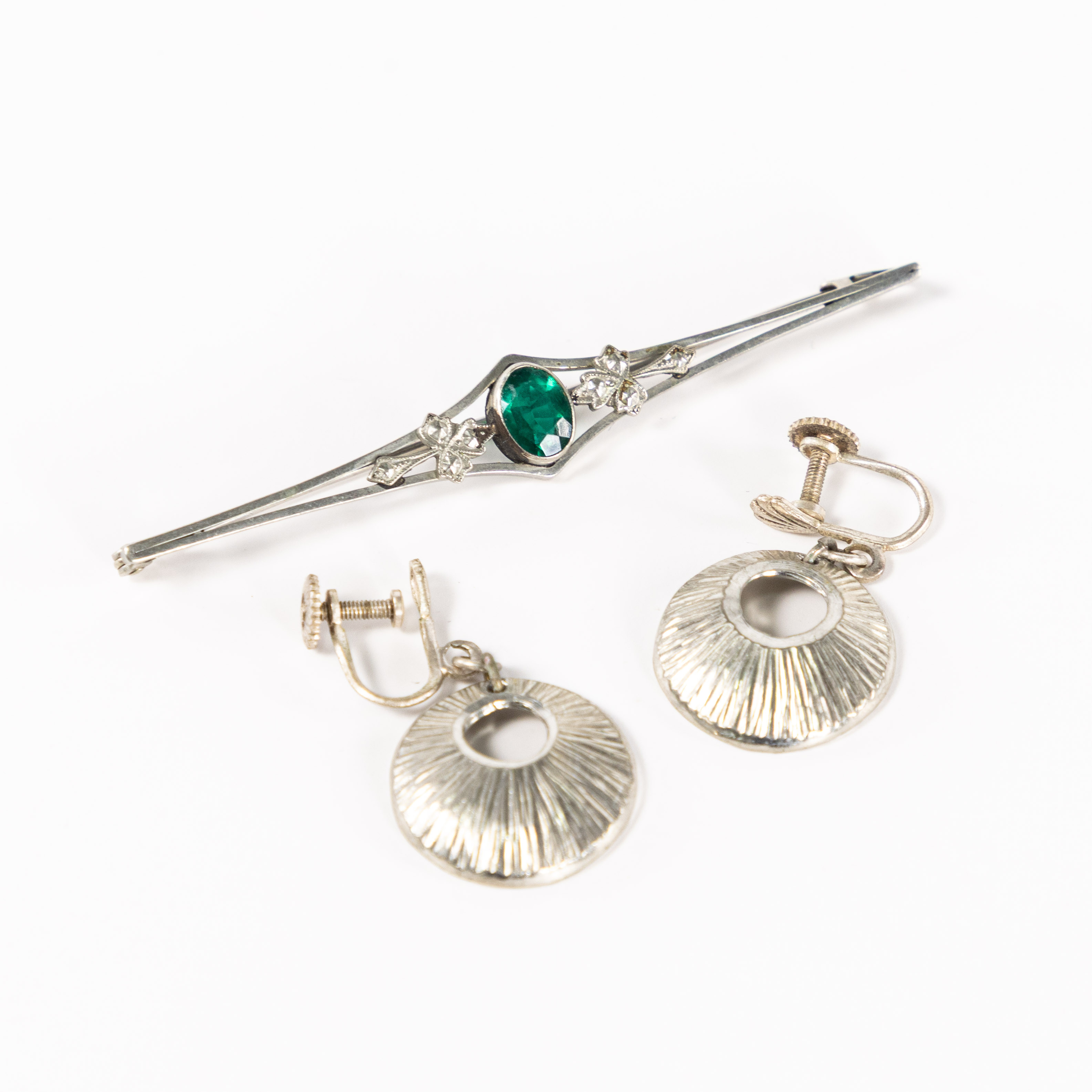 SMYCKEN, brosch, örhängen, 3 st, tenn.
