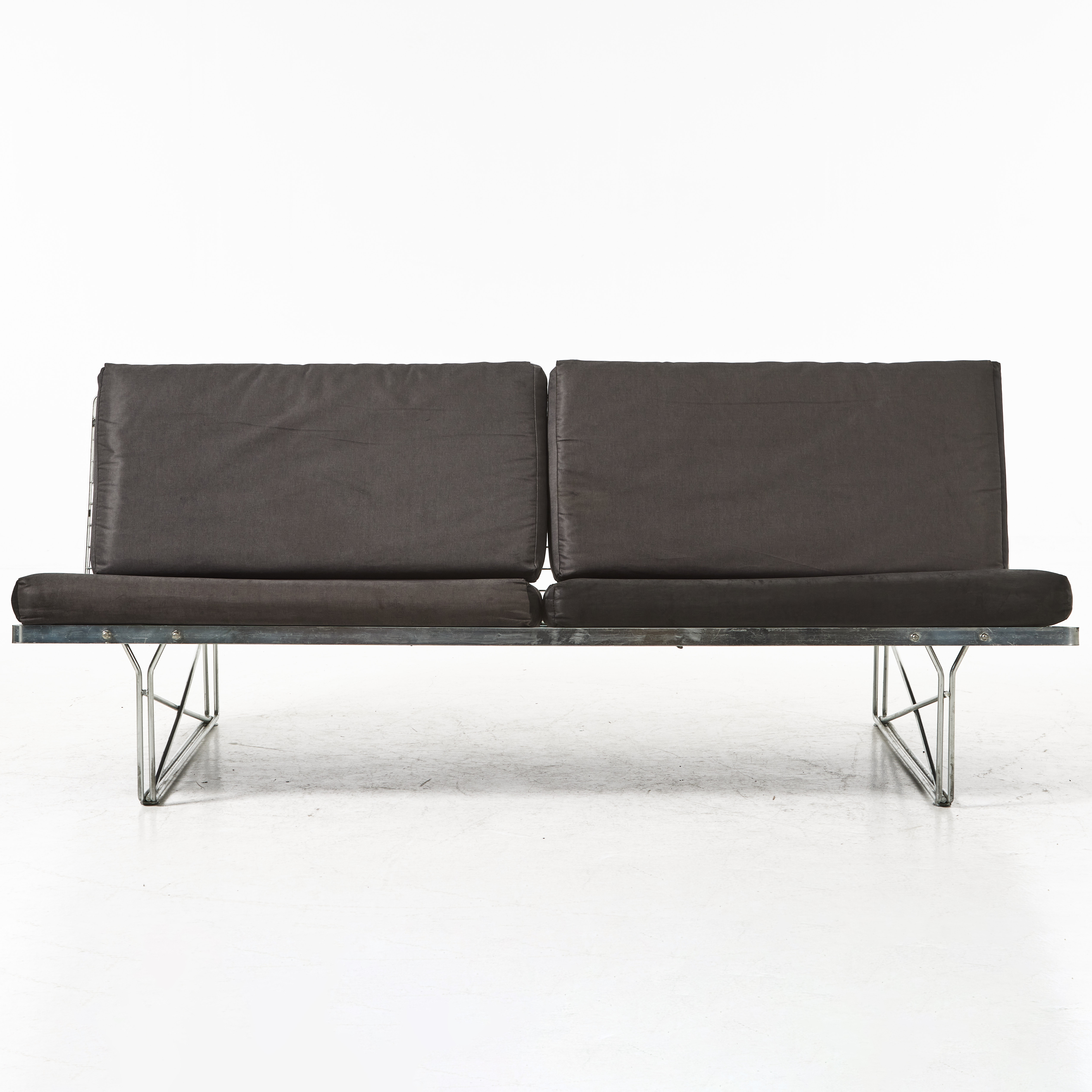 NIELS GAMMELGAARD. "Moment", soffa, IKEA, formgivningsår 1984.