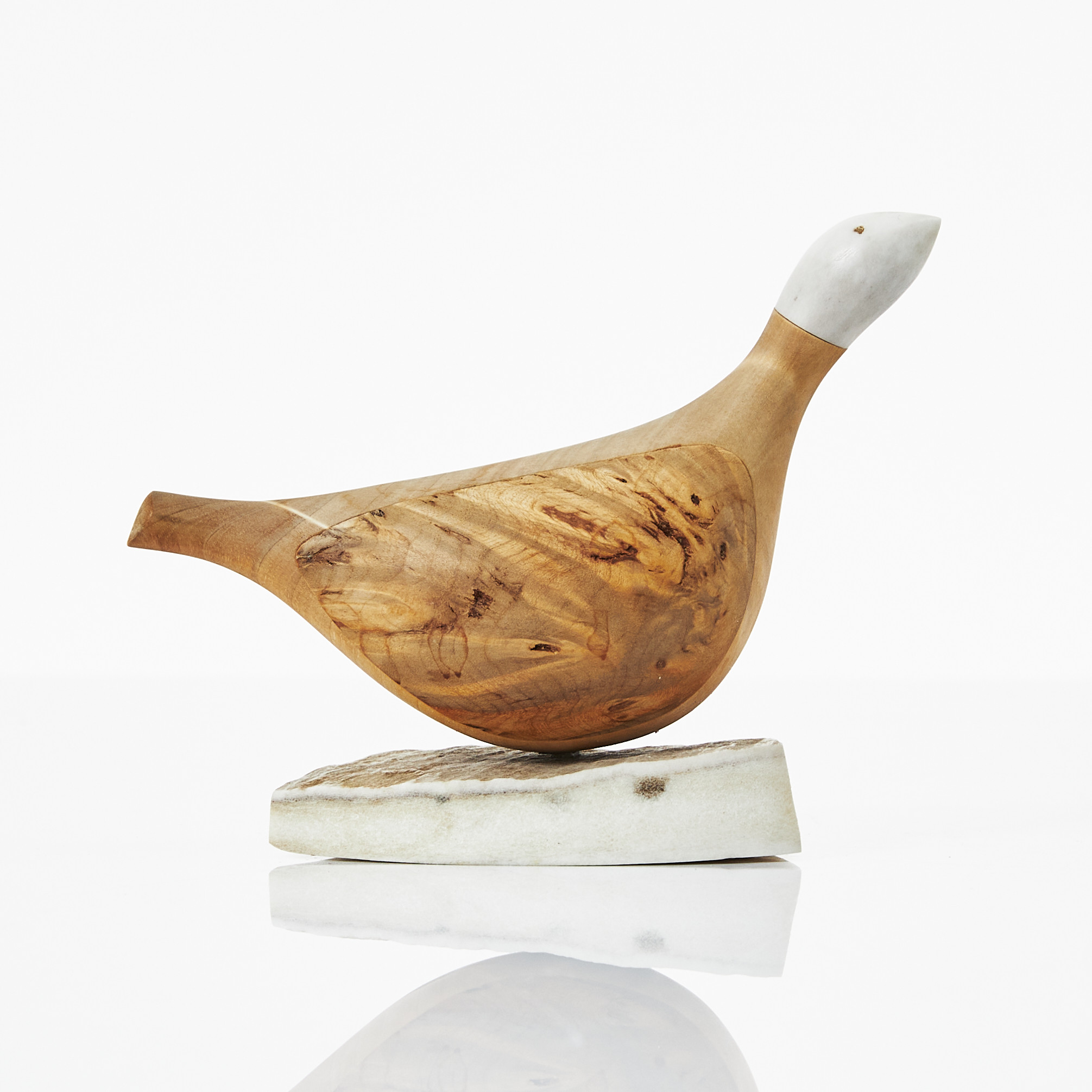 LARS LEVI SUNNA (Sverige född 1944), skulptur, föreställande en ripa, masurbjörk och renhorn, signerad LL Sunna.