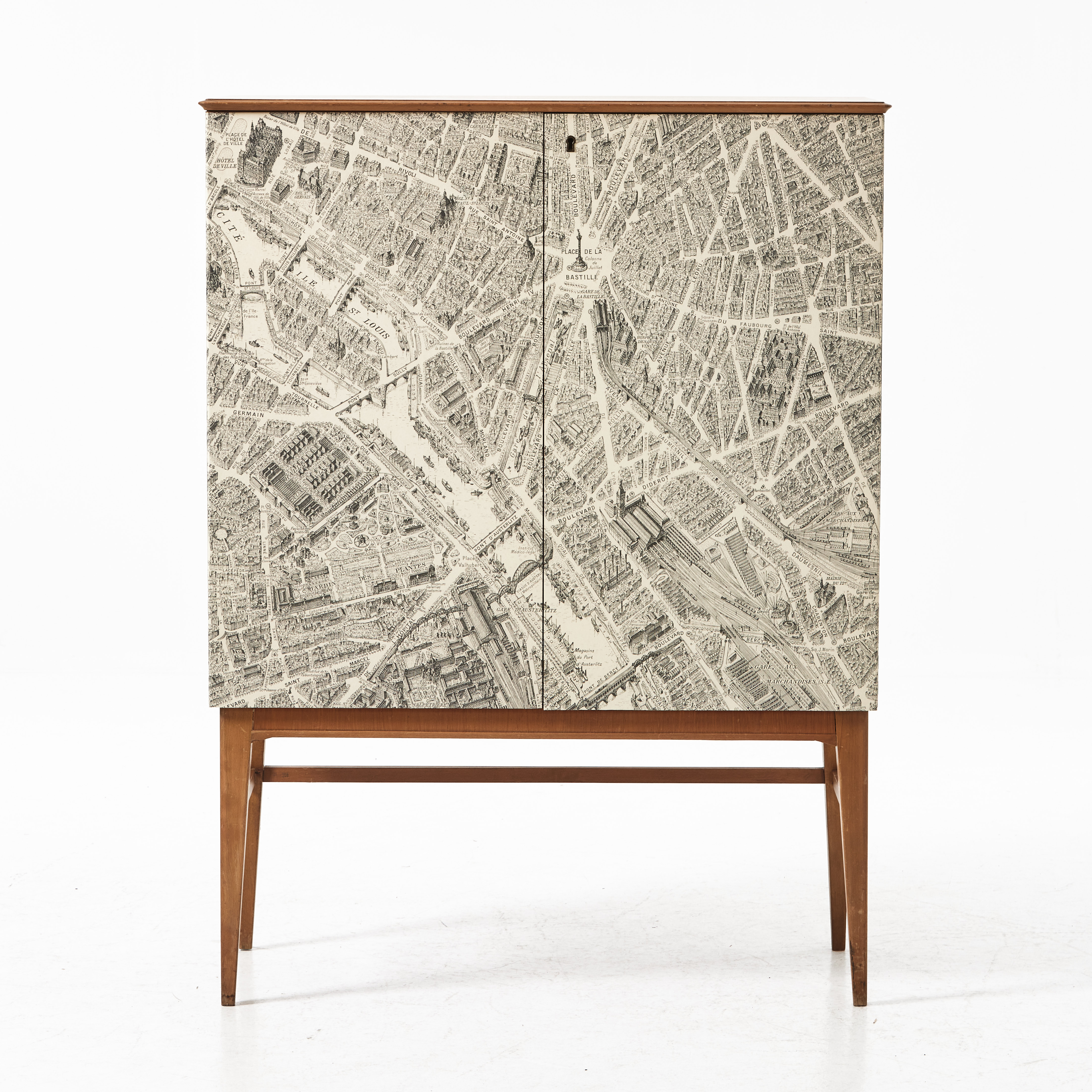 SKÅP, björk och teak, 1900-talets mitt, tapetserat med "Plan de Paris à vol d'oiseau", hyllinredning samt två lådor.