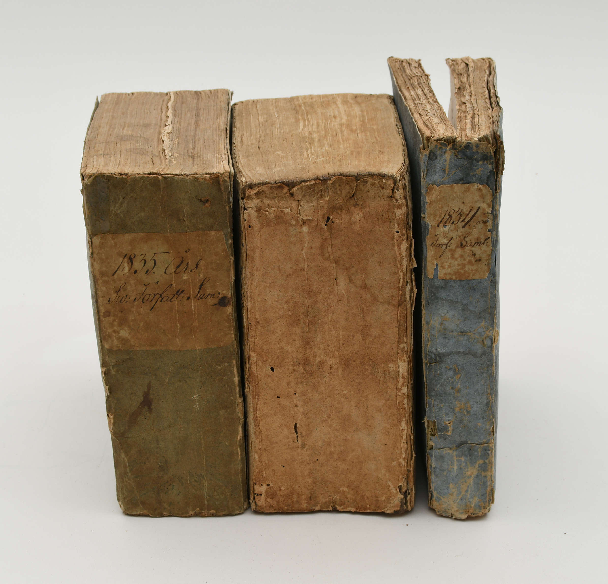 Svensk författnings-samling 1830, 1834, 1835.