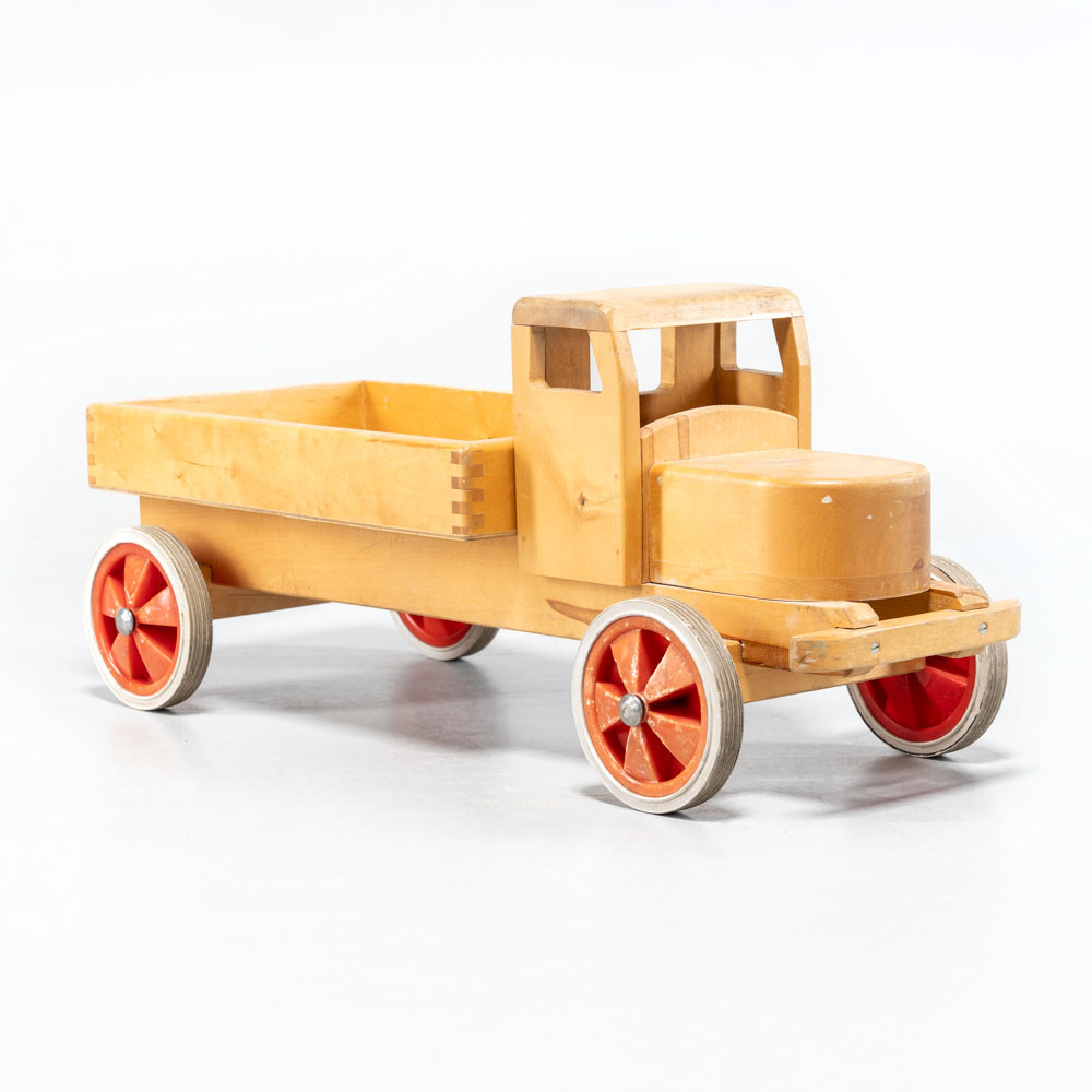Träleksak, lastbil, 1900-talets mitt.