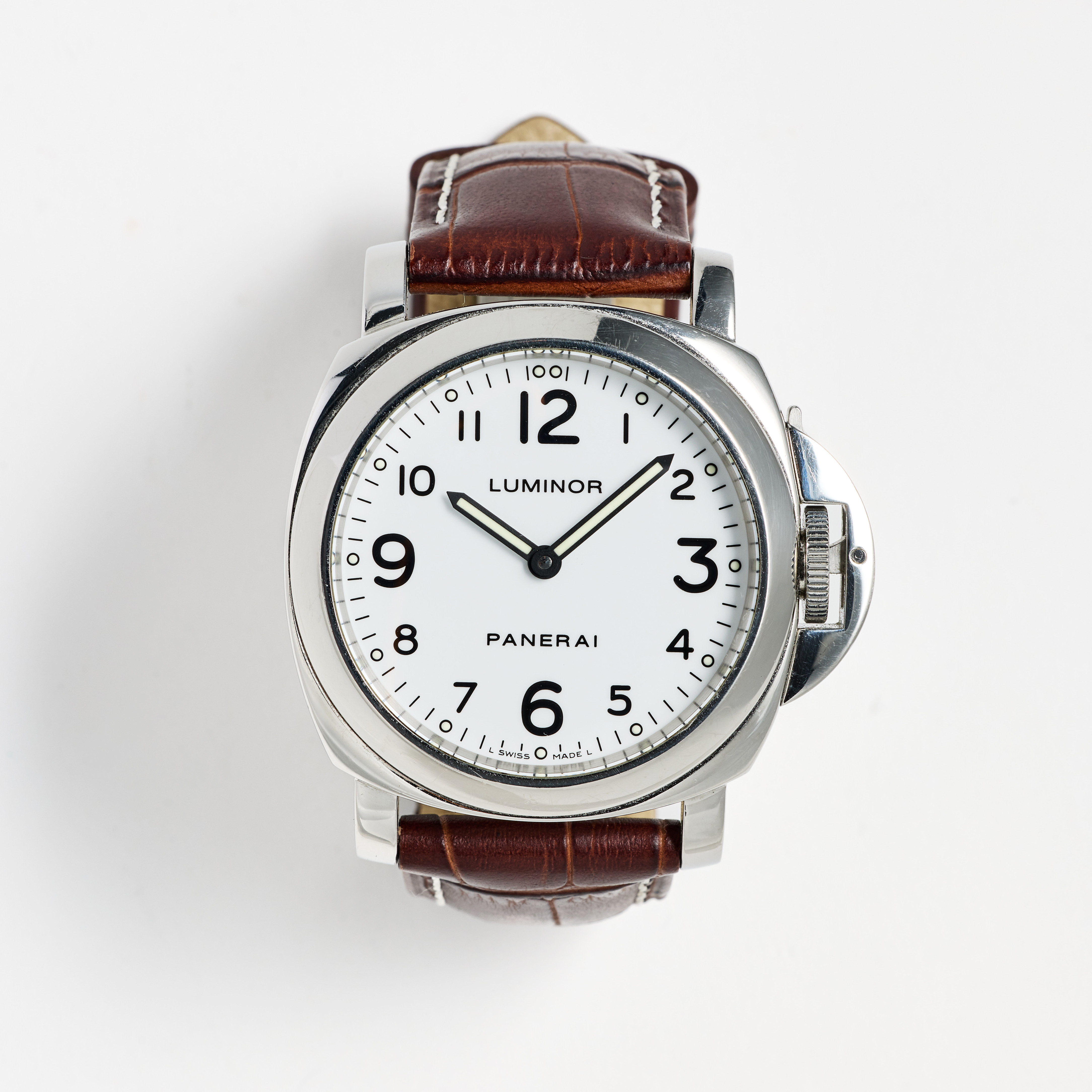 PANERAI, Luminor, Base, armbandsur, 44 mm, stål, certifikat, april 2004.