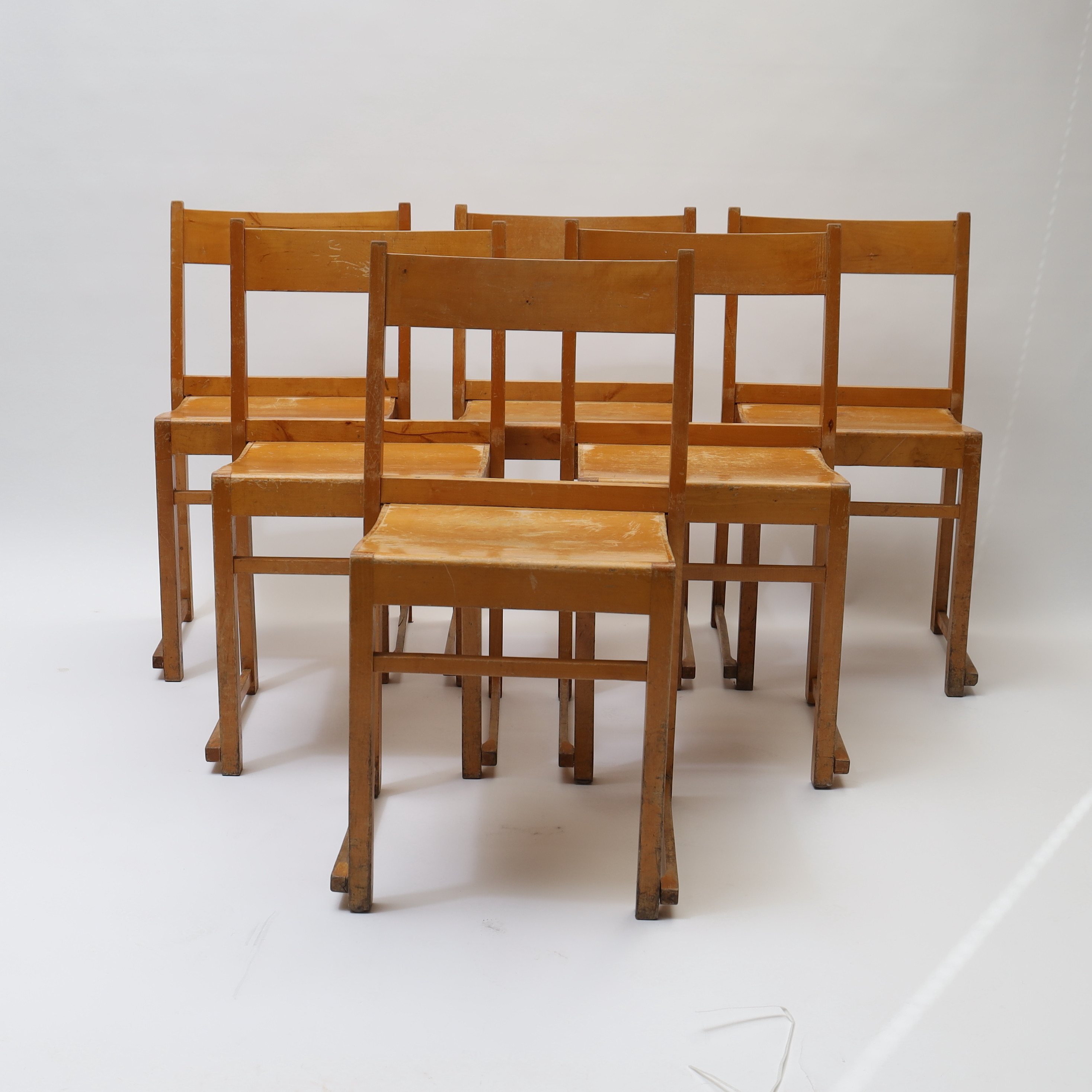 SVEN MARKELIUS. Stapelstolar "Orkesterstolen" 6 stycken, 1900-talets mitt.